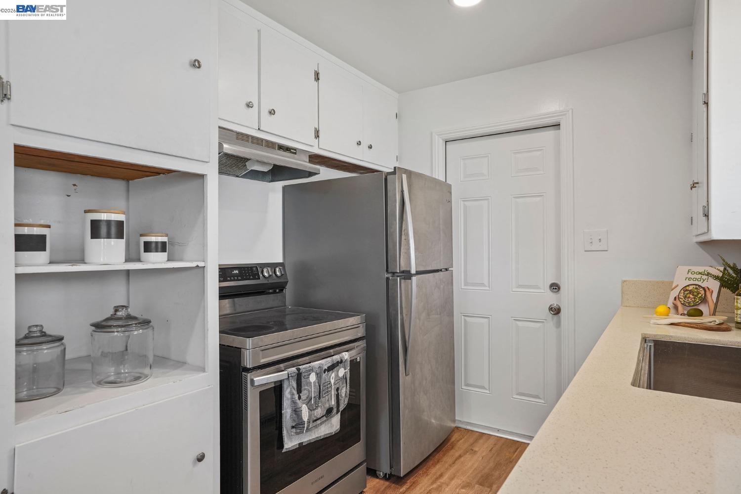 5800 48Th Ave, Sacramento CA 95823 — photo 5