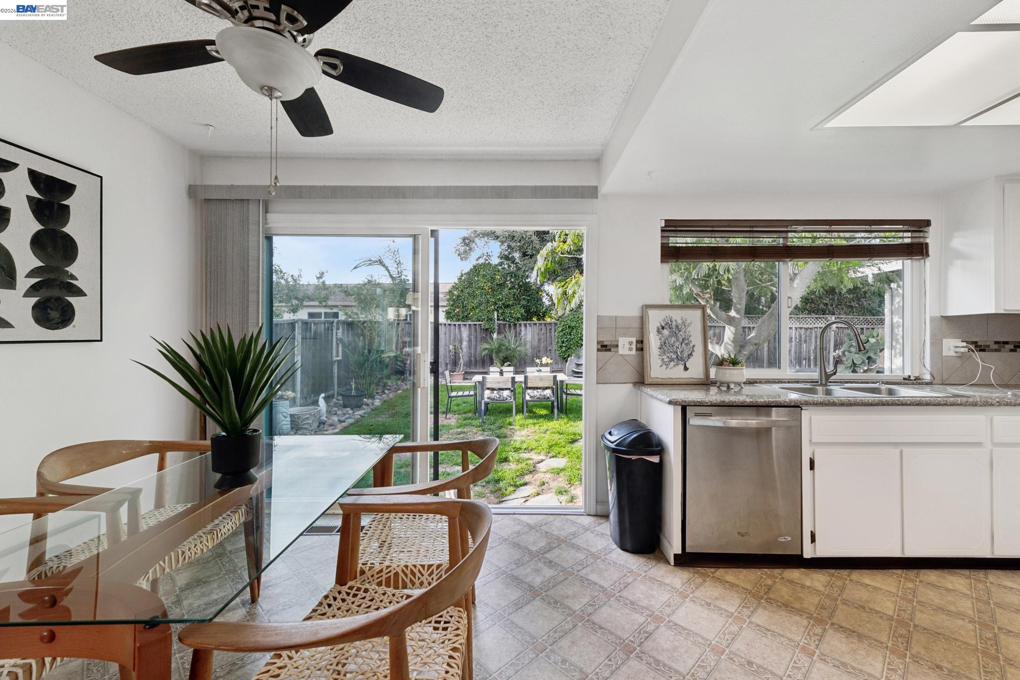33136 Arizona, Union City CA 94587 — photo 55