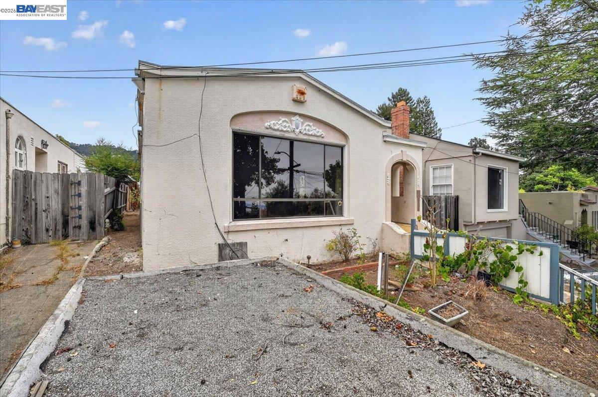 3148 California St, Oakland