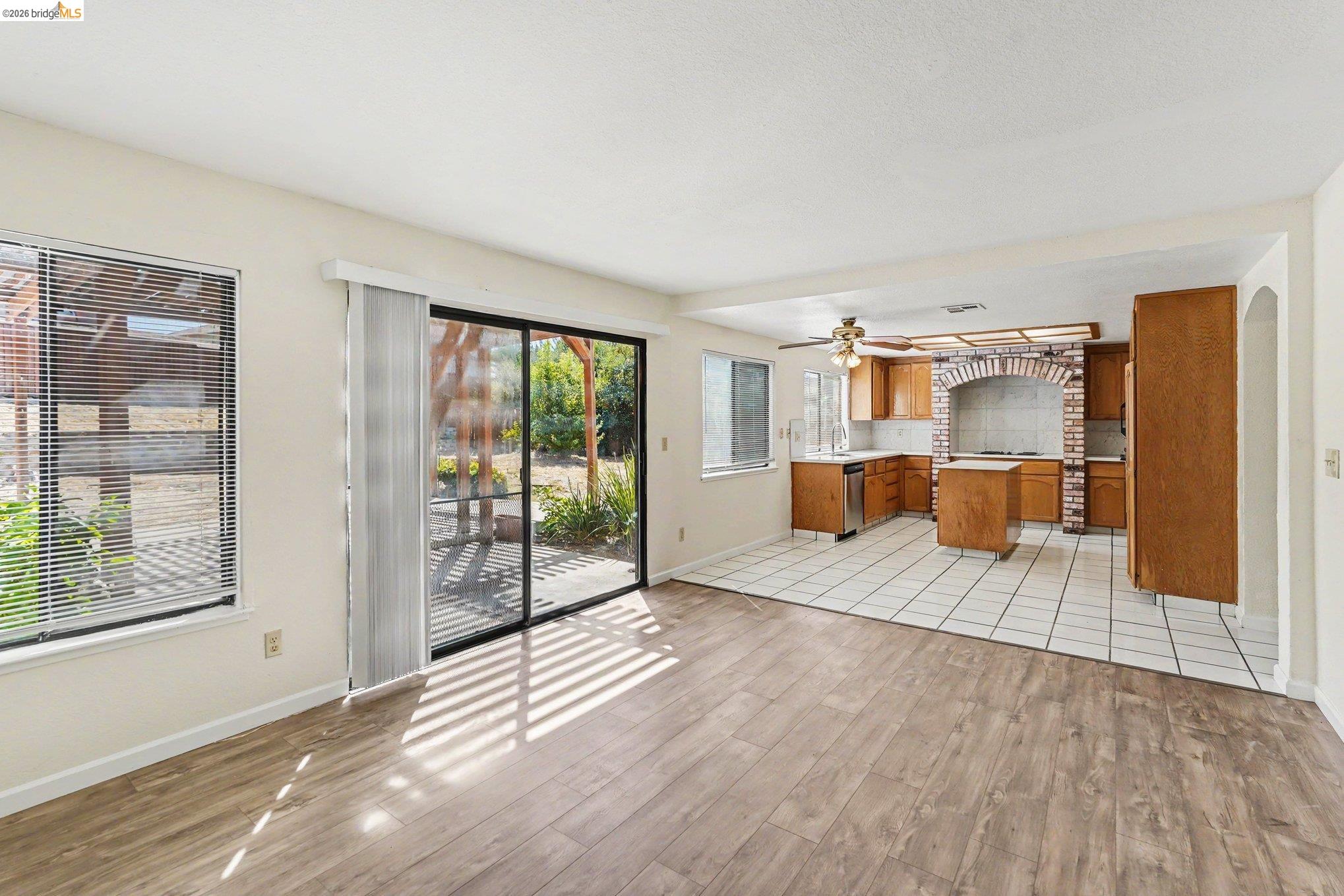 4537 Montara Dr, Antioch CA 94531 — photo 11
