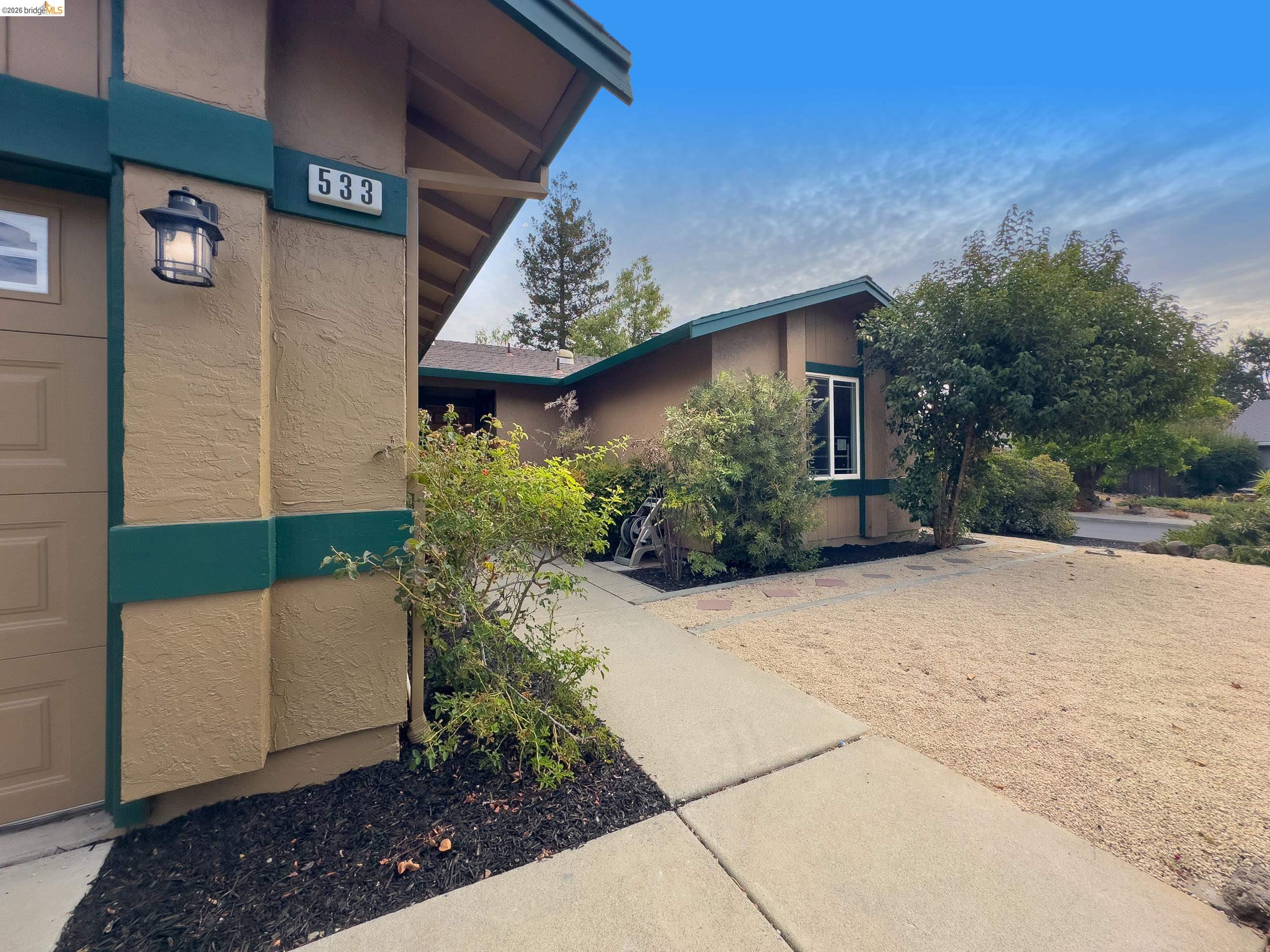 533 Eagle Nest Dr, Martinez CA 94553 — photo 5