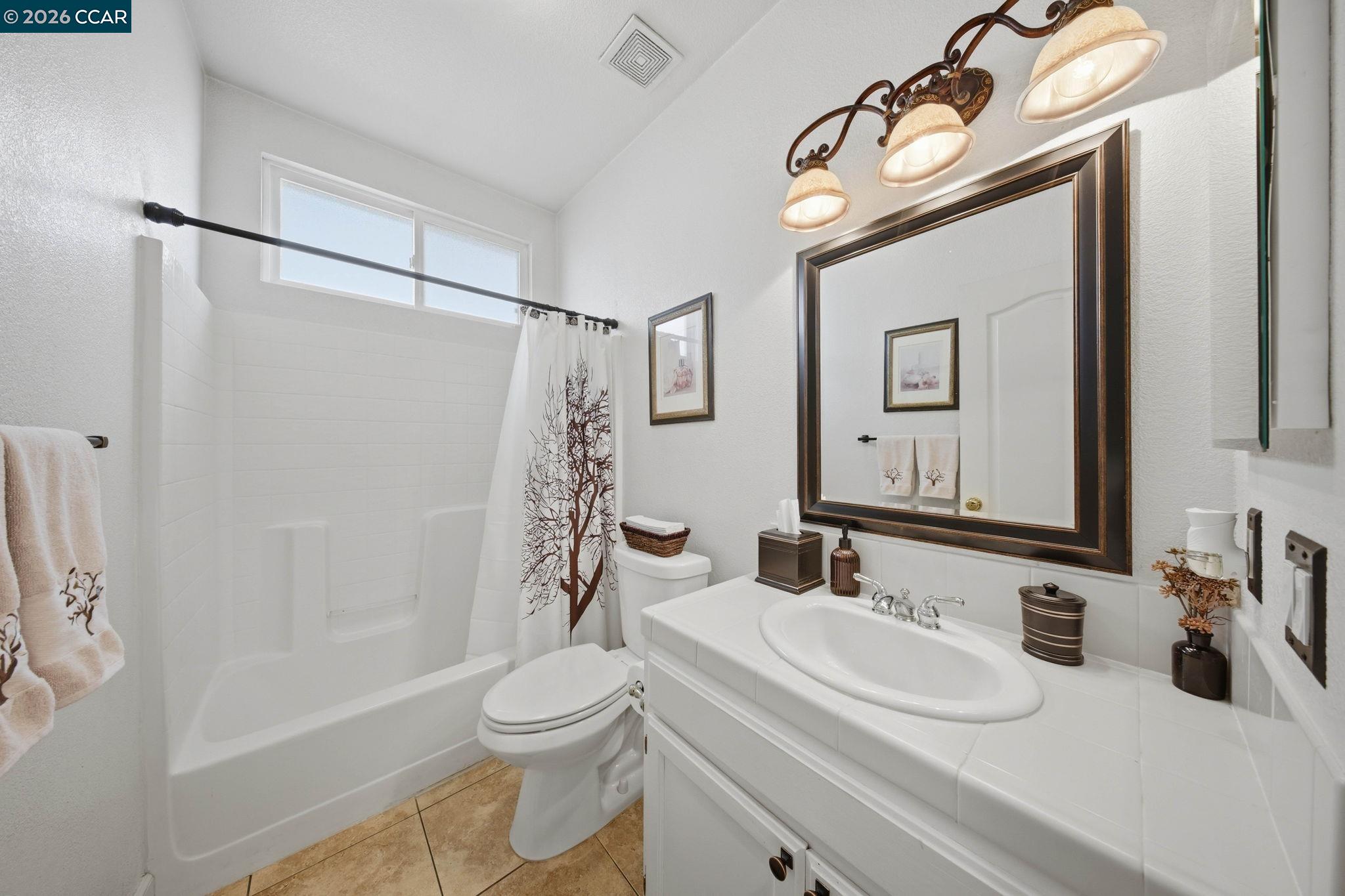1325 San Lucas Dr, Pittsburg CA 94565 — photo 7