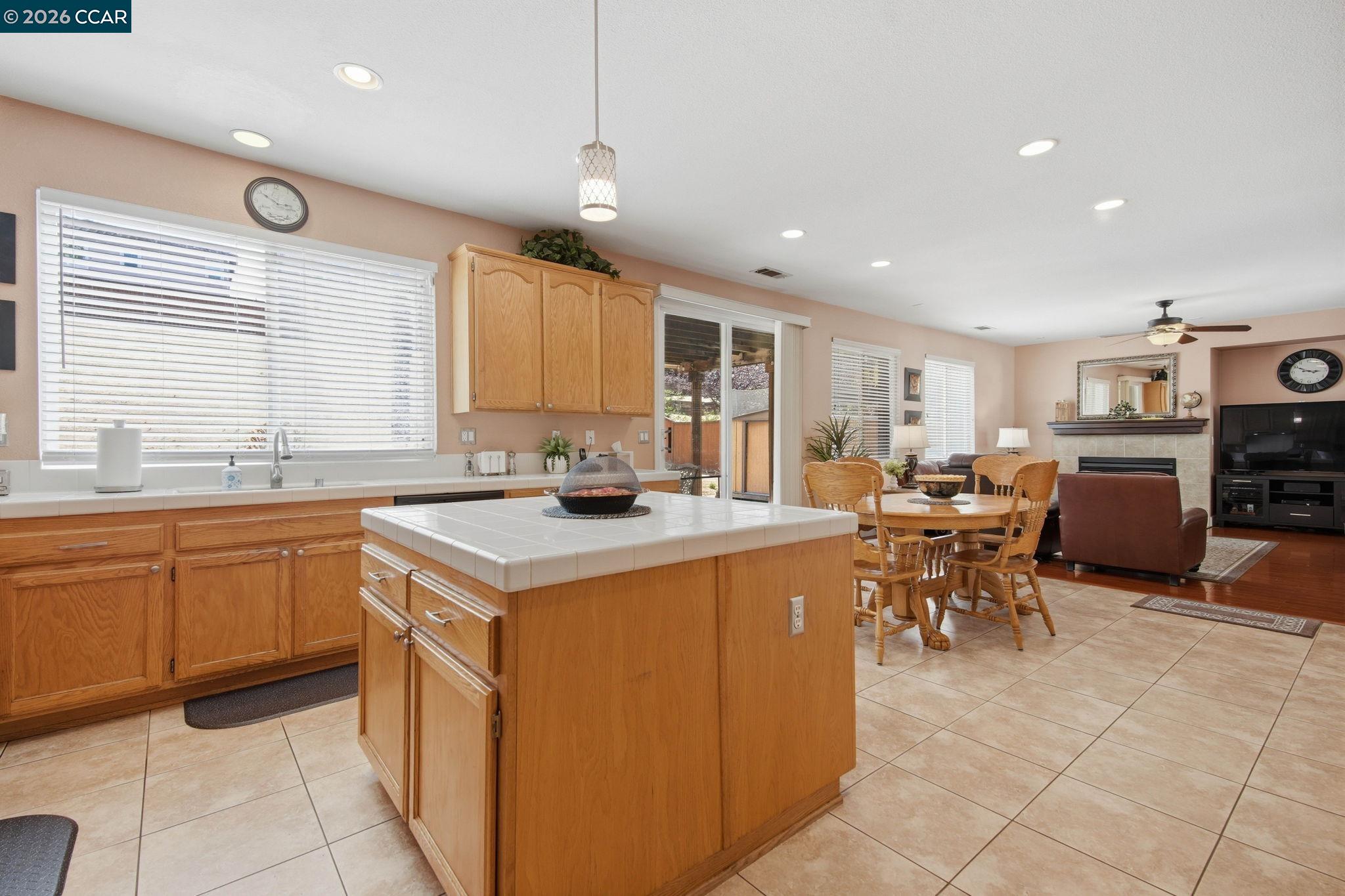 1325 San Lucas Dr, Pittsburg CA 94565 — photo 15
