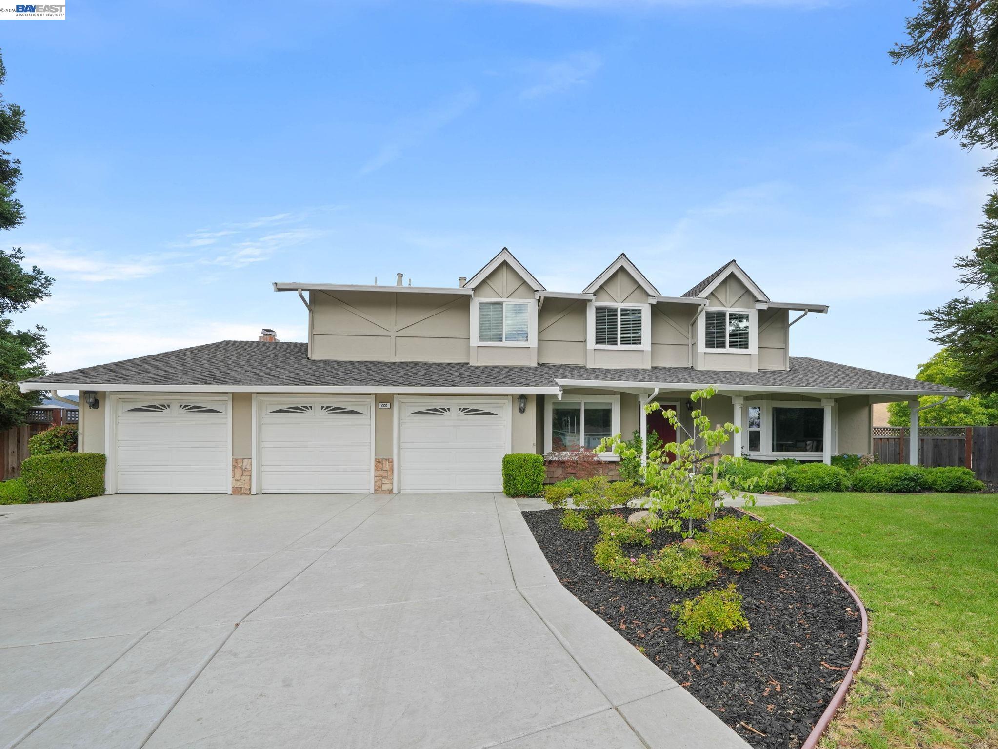 222 Arthur Ct