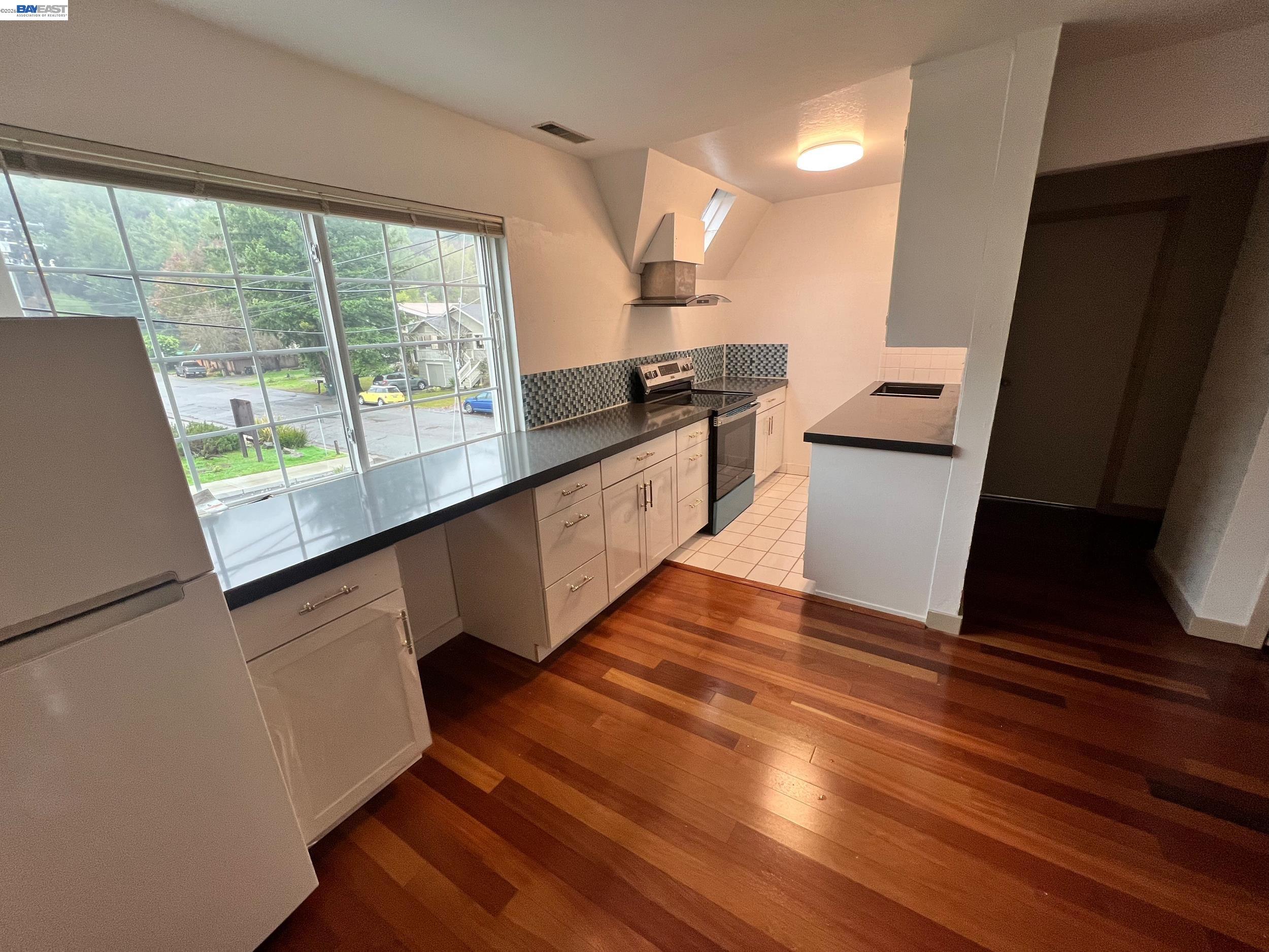 301 Poplar St, Mill Valley CA 94941 — photo 11