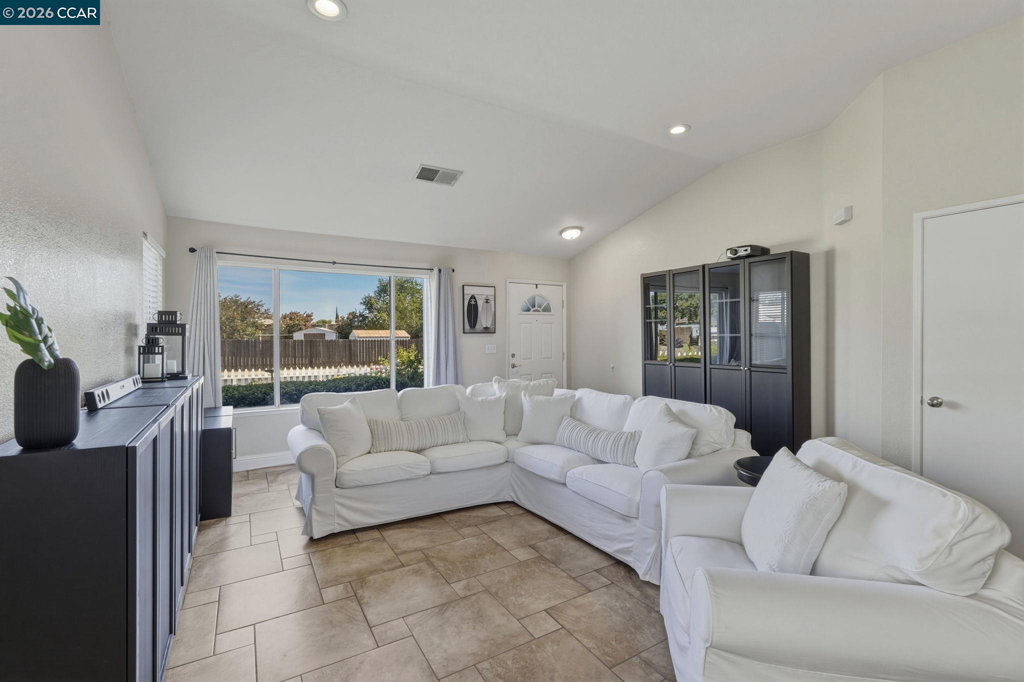 1713 Fairhaven Ct, Oakley CA 94561 — photo 7