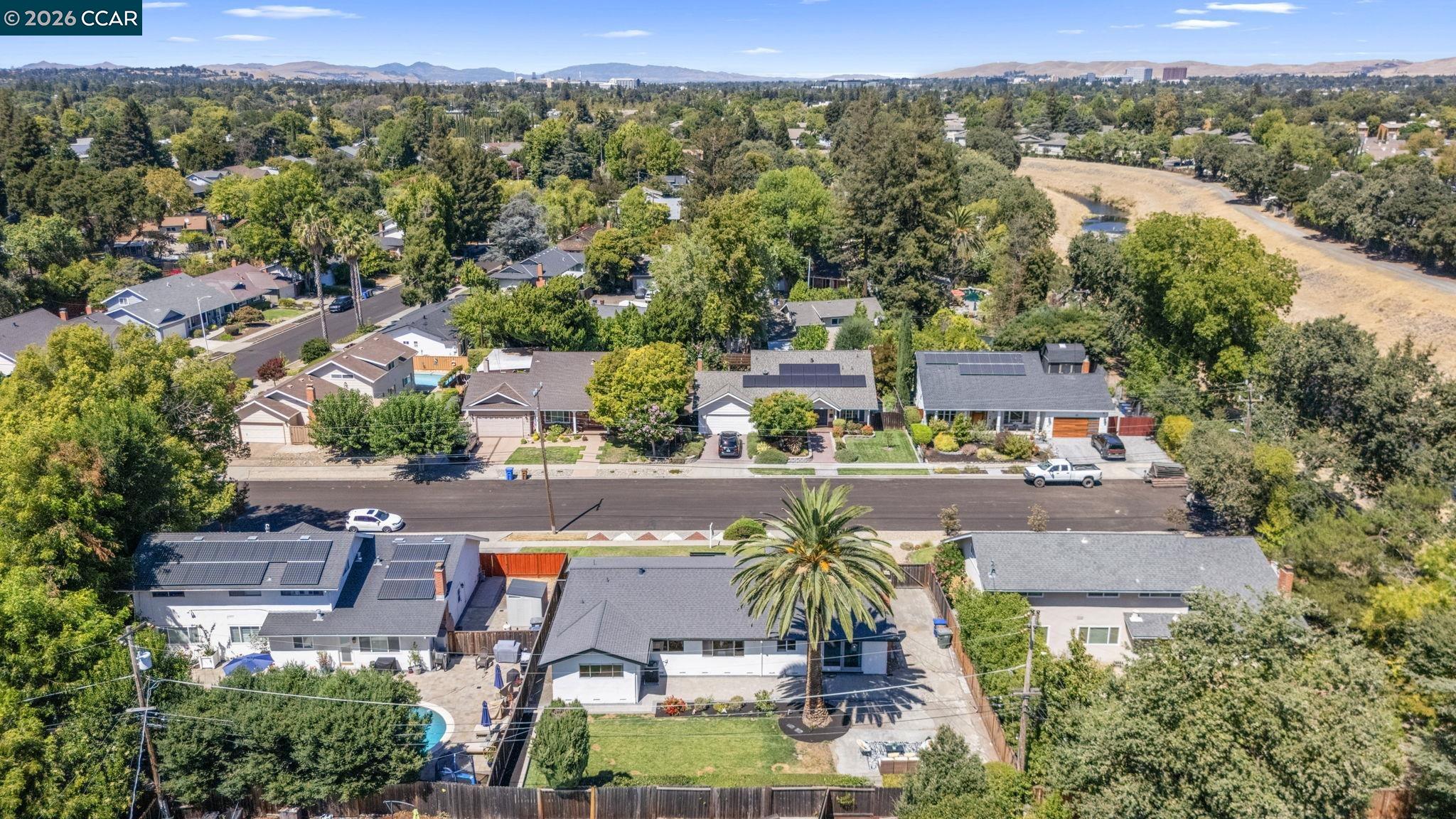 1320 Hookston Rd, Concord CA 94518 — photo 35