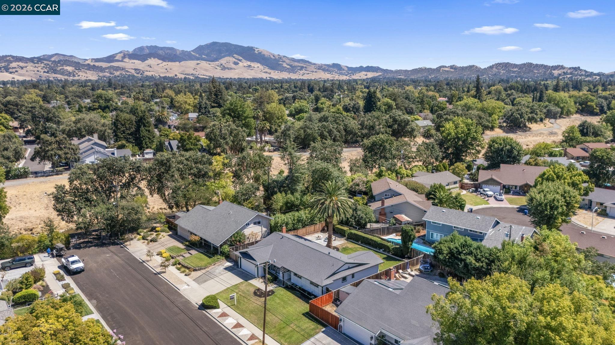 1320 Hookston Rd, Concord CA 94518 — photo 36