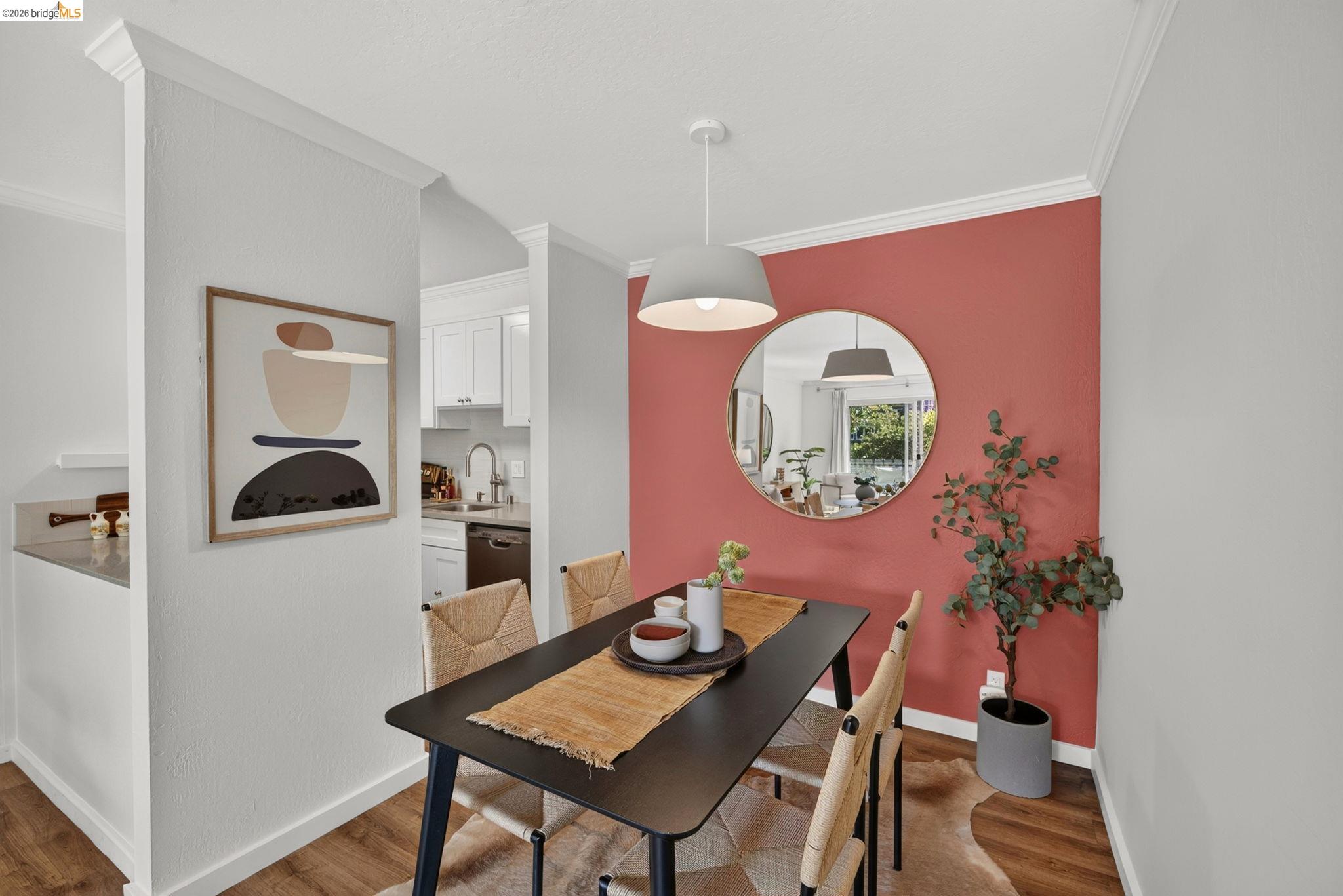 555 Jean St 319, Oakland