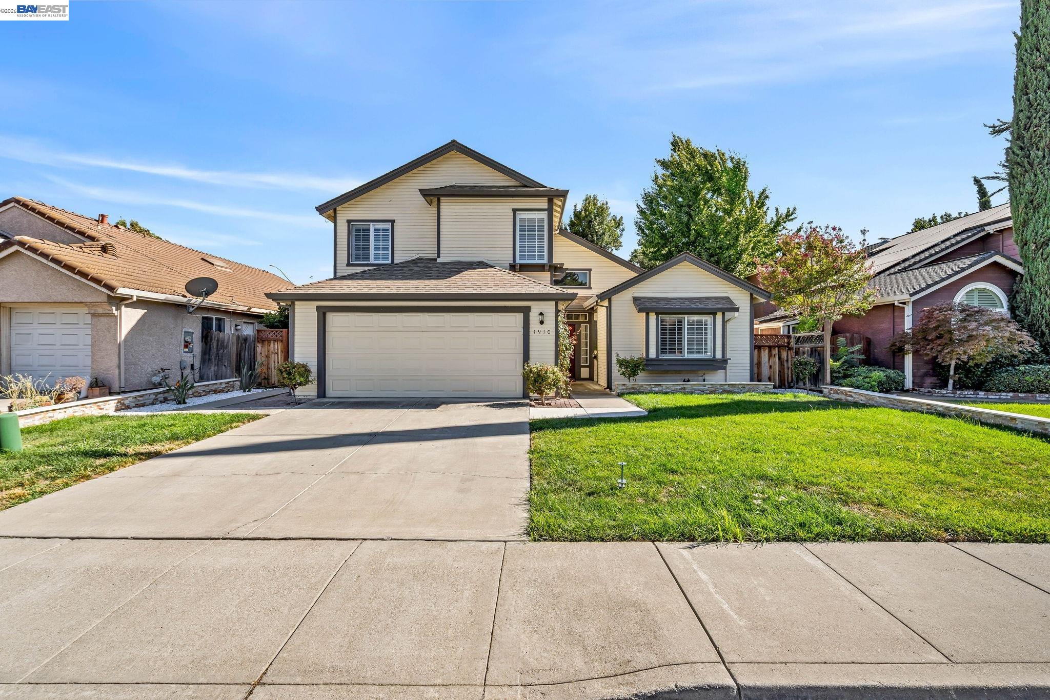 1910 Harvest Landing Ct, Tracy CA 95376 — photo 2