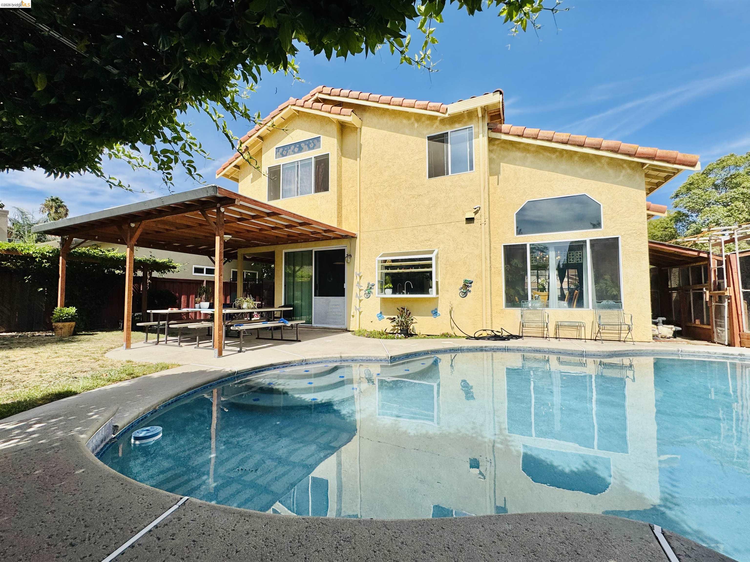 3865 Mcdougald Blvd, Stockton CA 95206 — photo 2