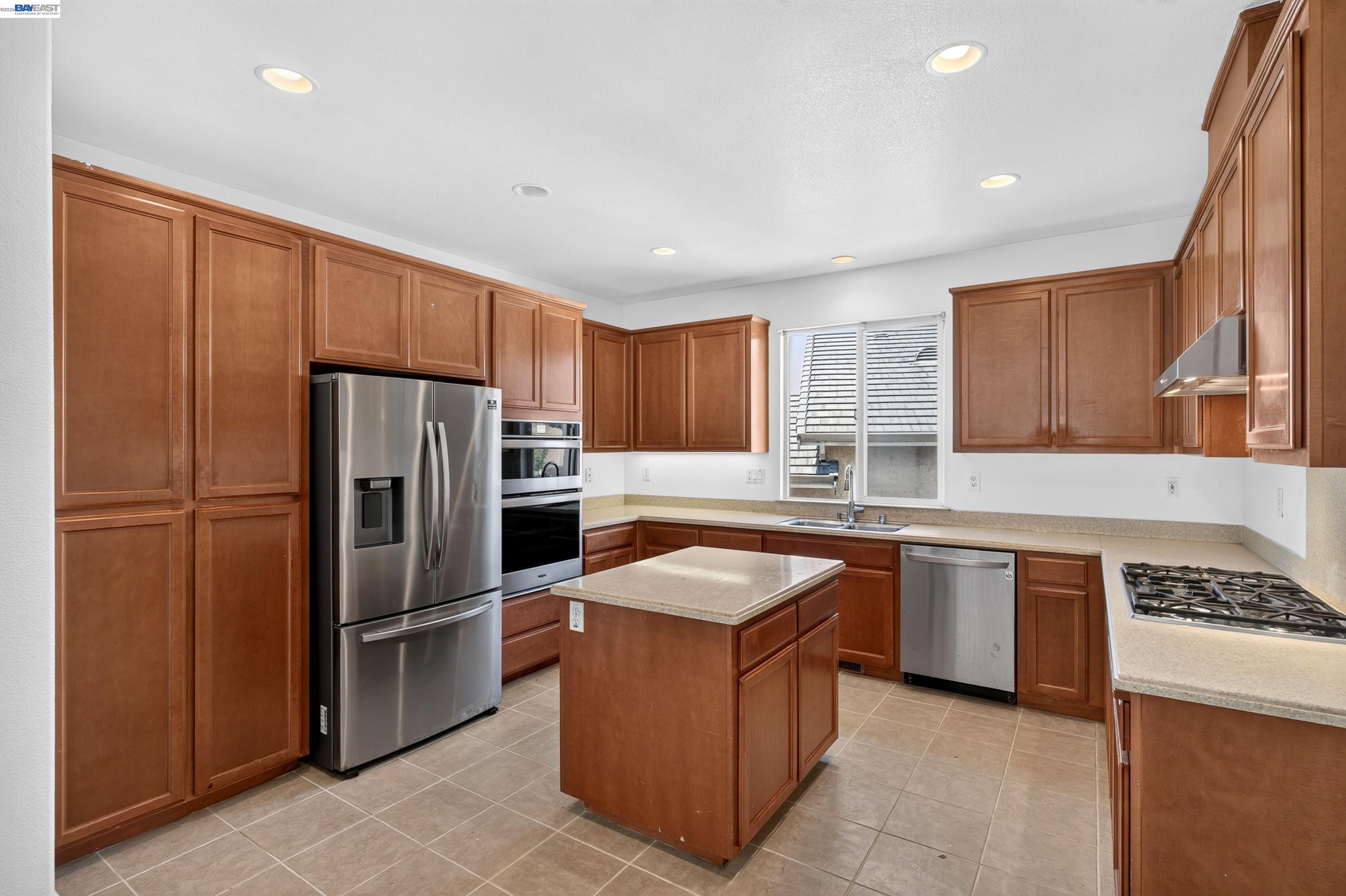 866 Bridgeway Cir, El Sobrante CA 94803 — photo 25