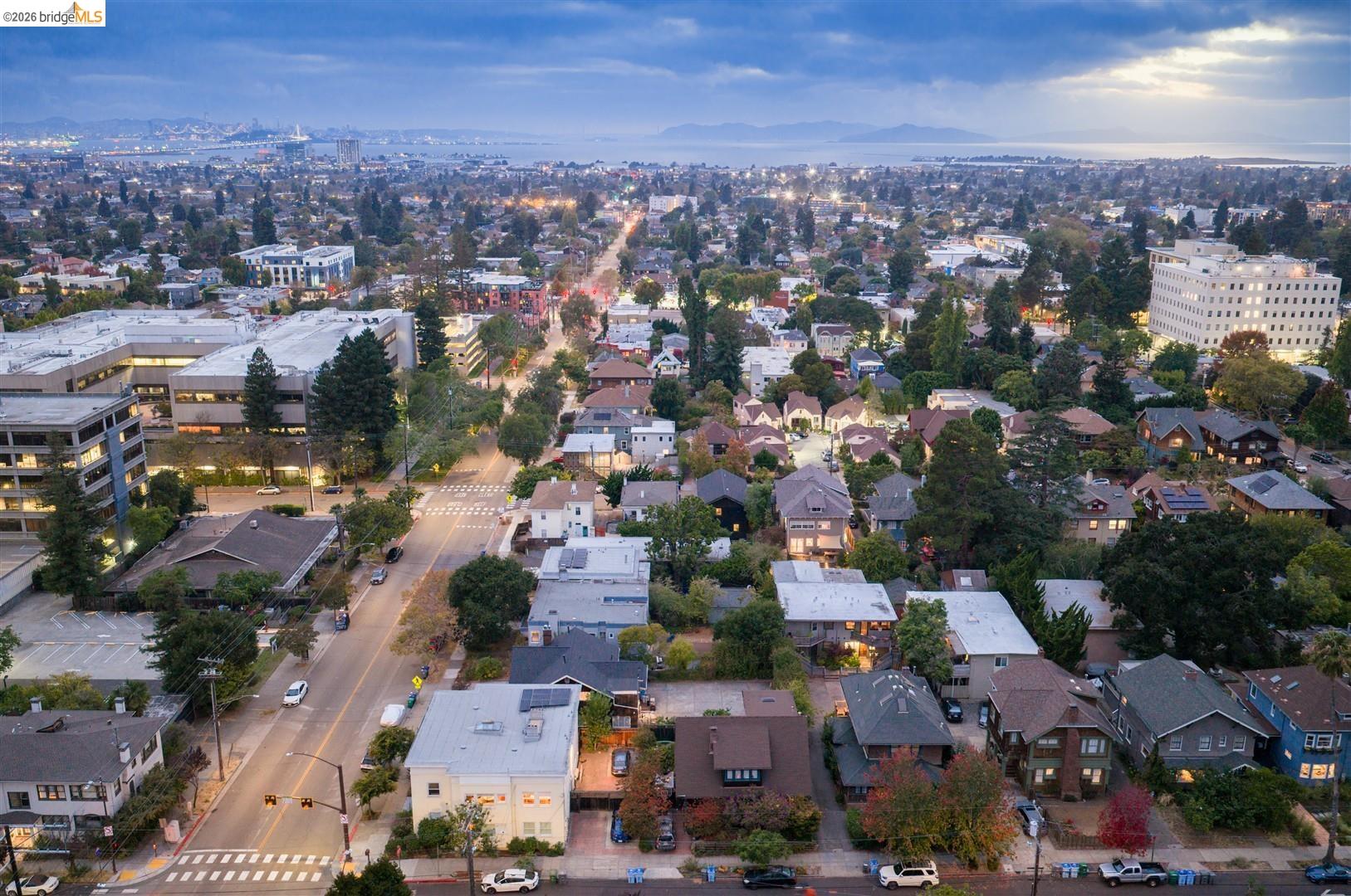 2922 Hillegass Ave # B, Berkeley CA 94705 — photo 24