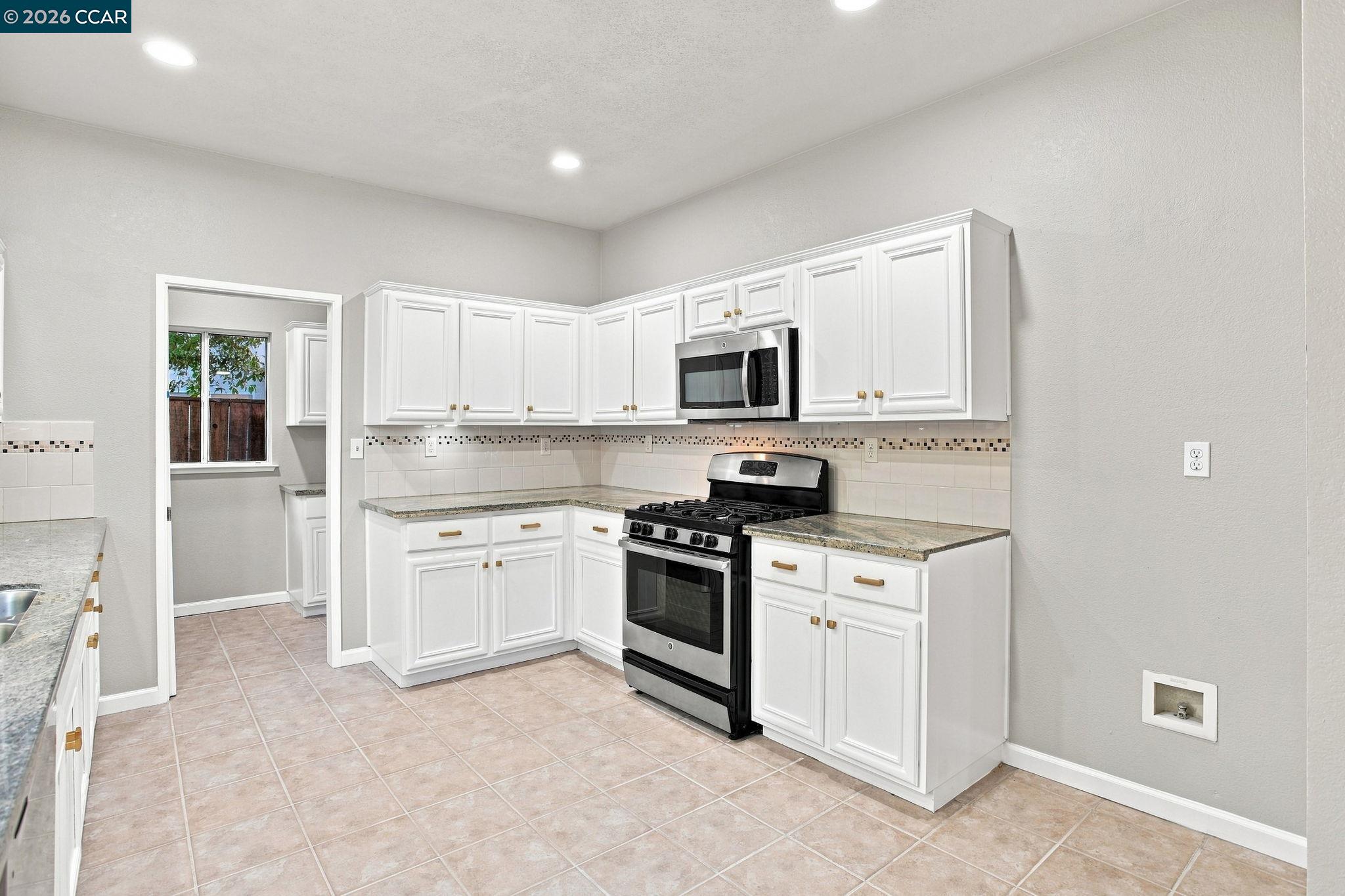 5683 Vintage Cir, Stockton CA 95219 — photo 46