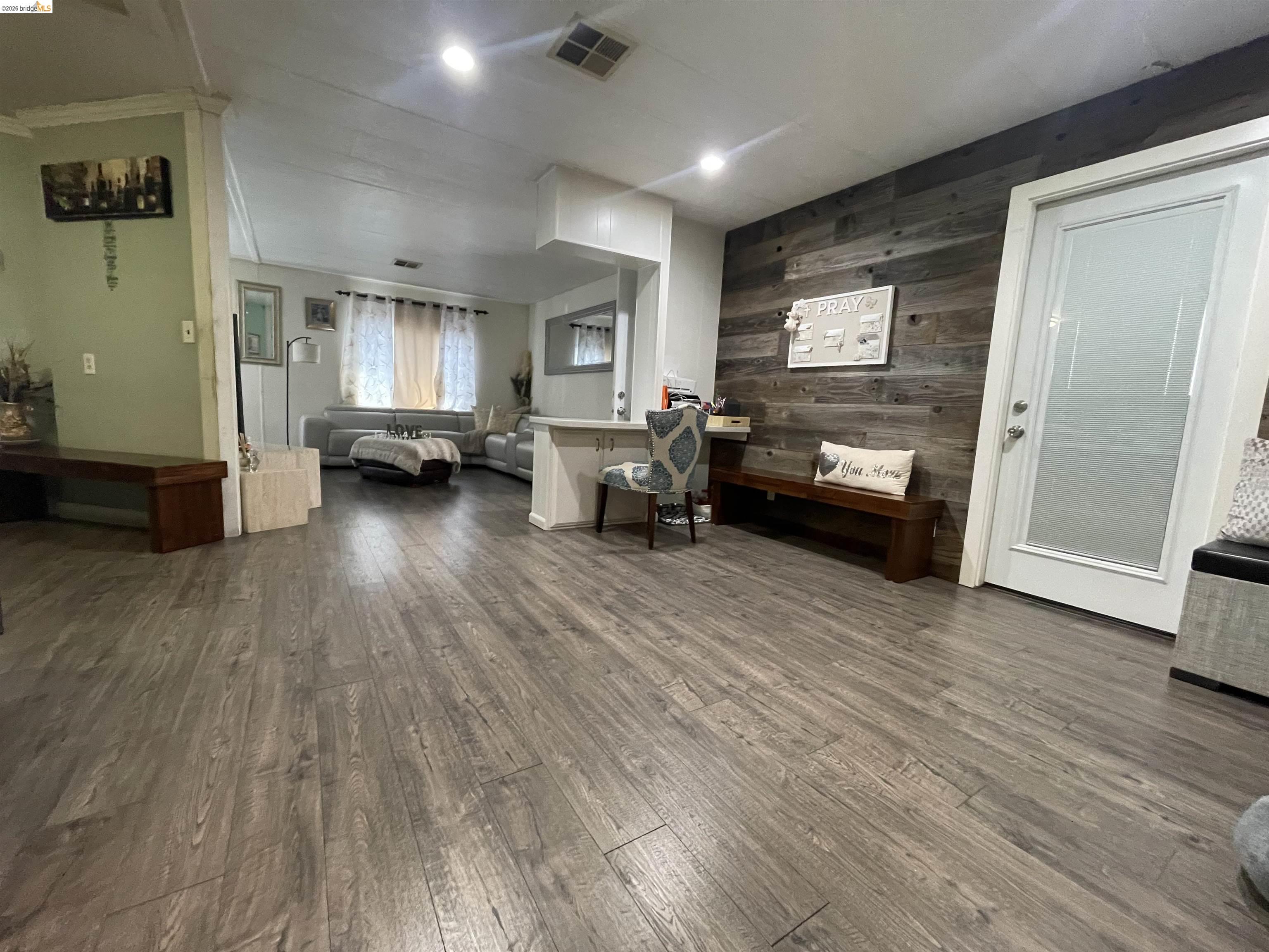 340 Bernauer, Pittsburg CA 94565 — photo 17