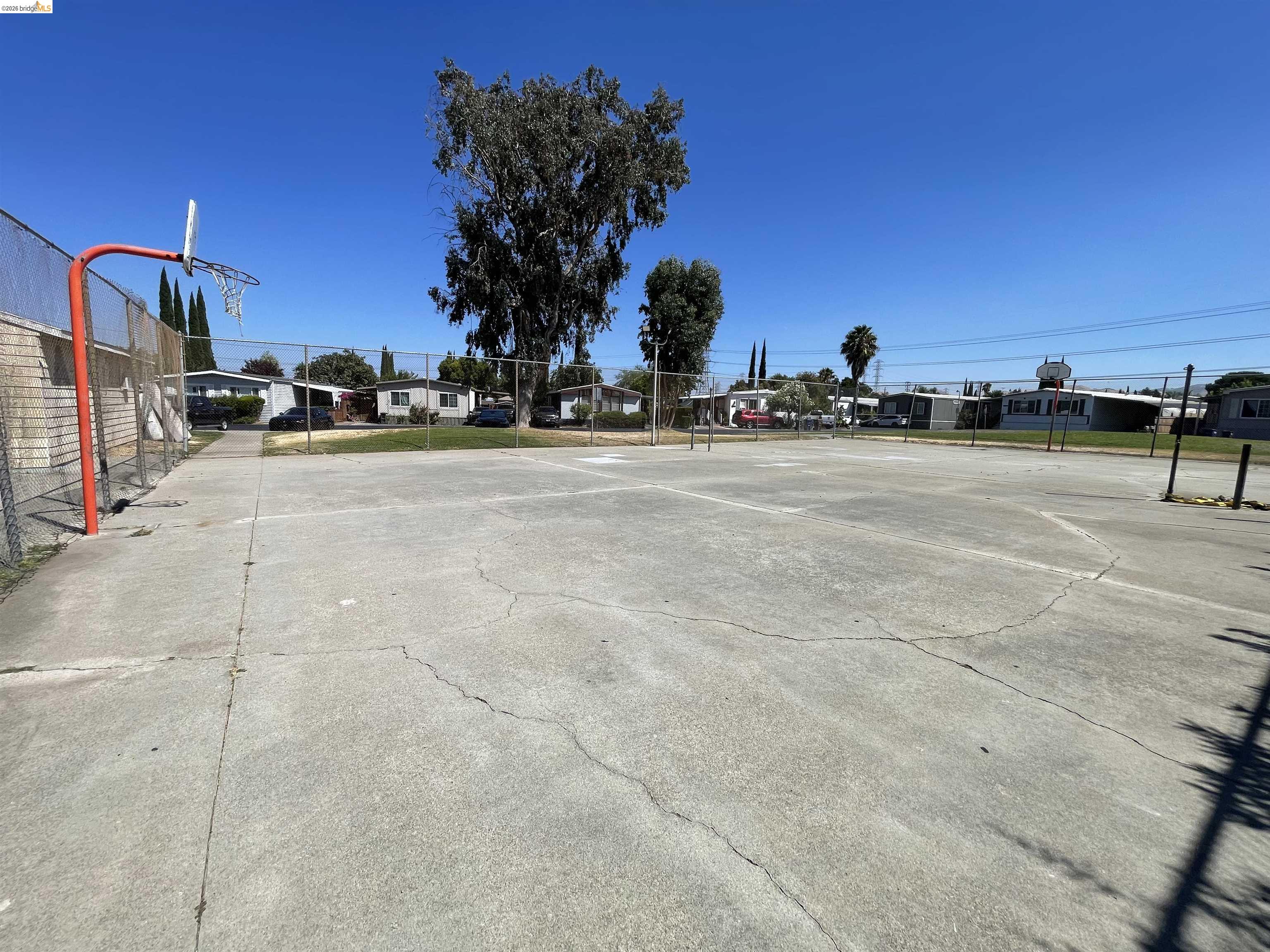 340 Bernauer, Pittsburg CA 94565 — photo 40