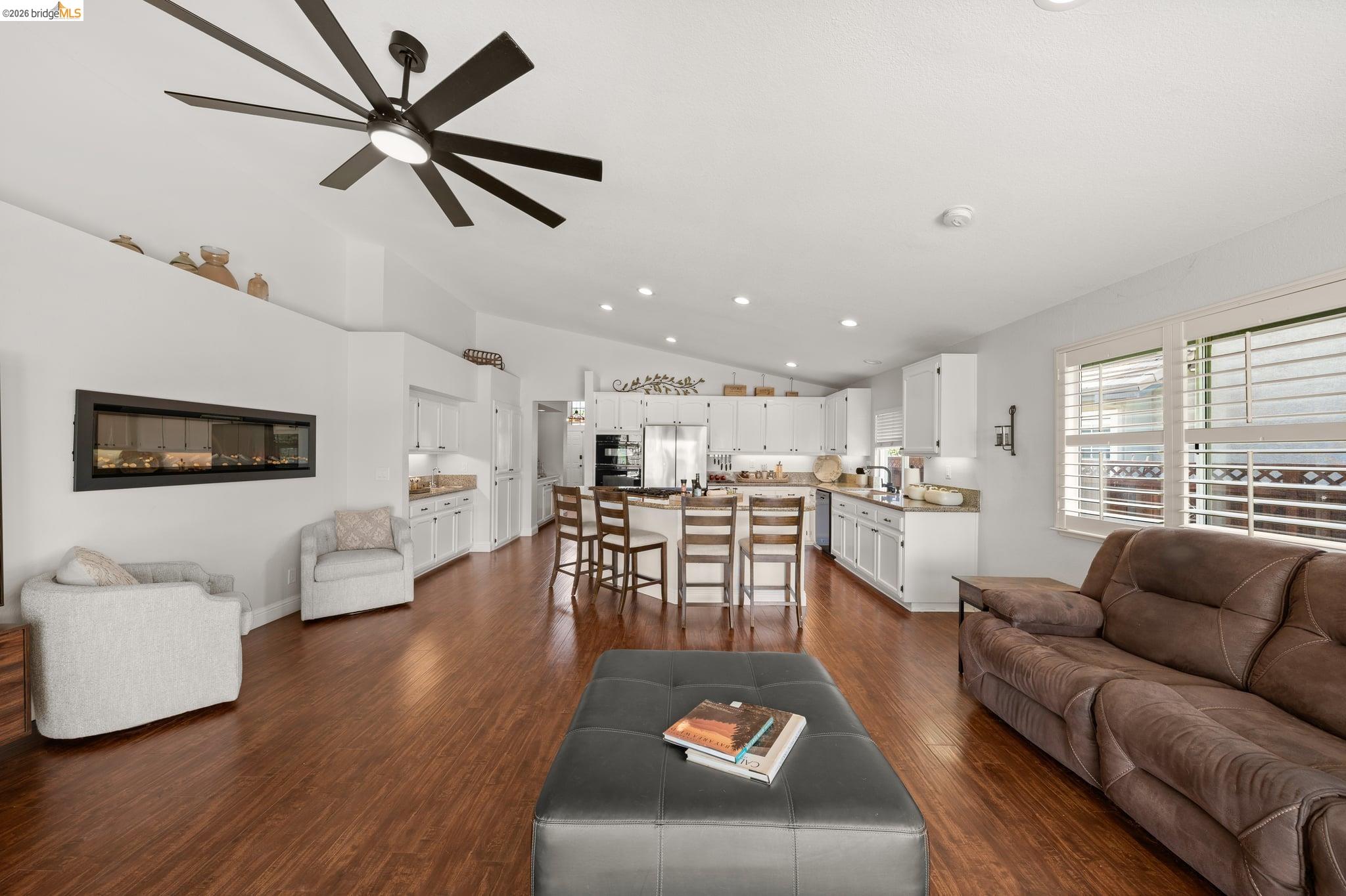 2212 Colonial Ct, Discovery Bay CA 94505 — photo 18