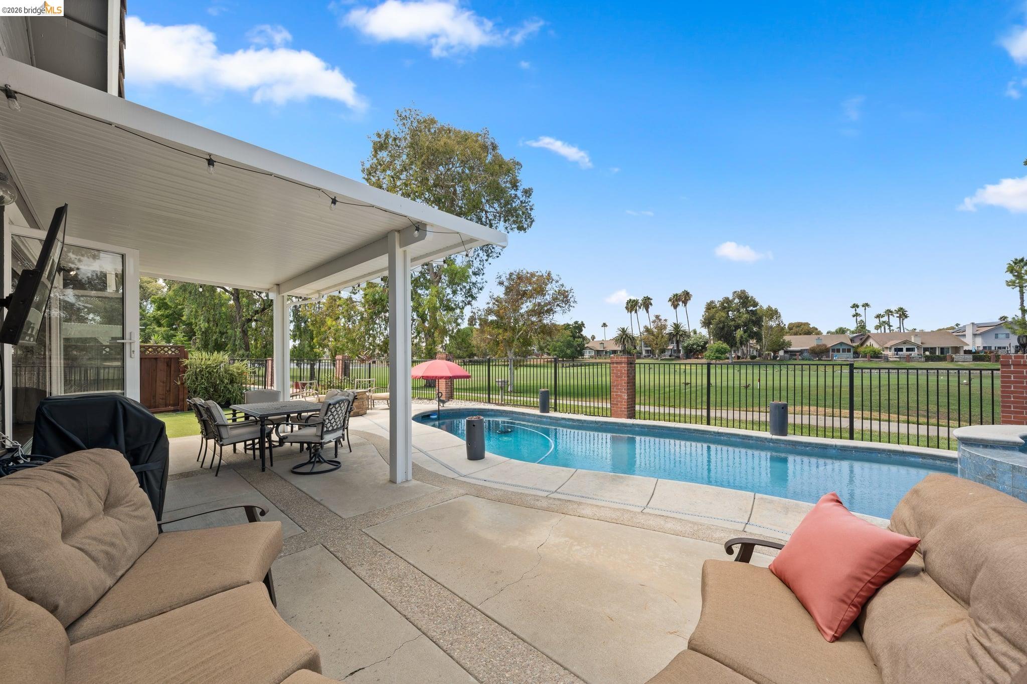 2212 Colonial Ct, Discovery Bay CA 94505 — photo 37