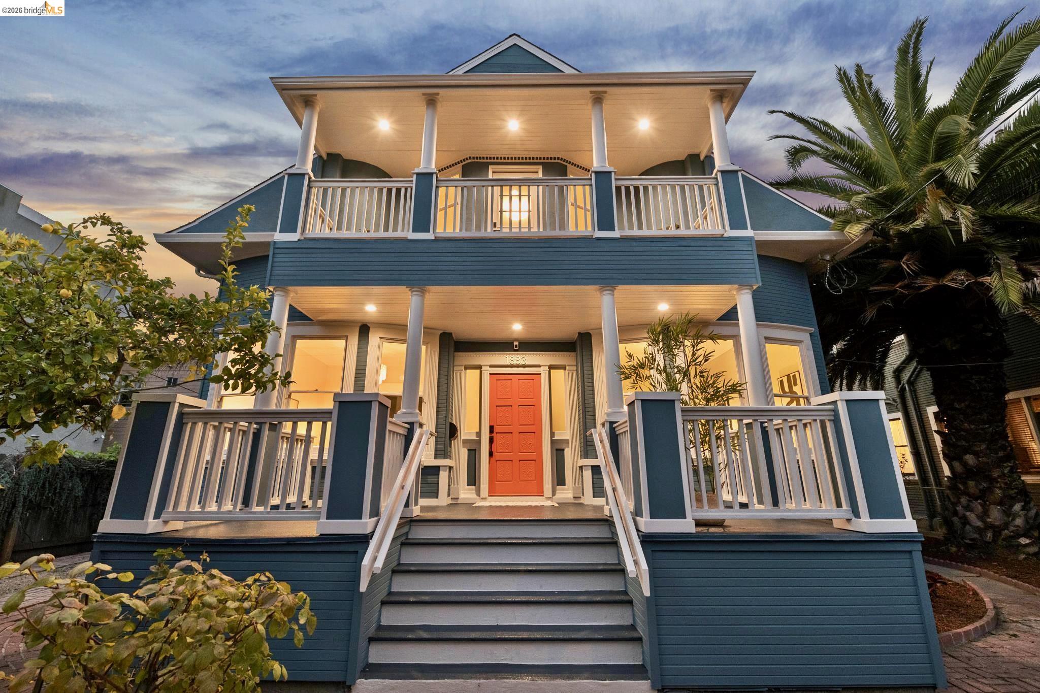 1883 Harmon St, Berkeley