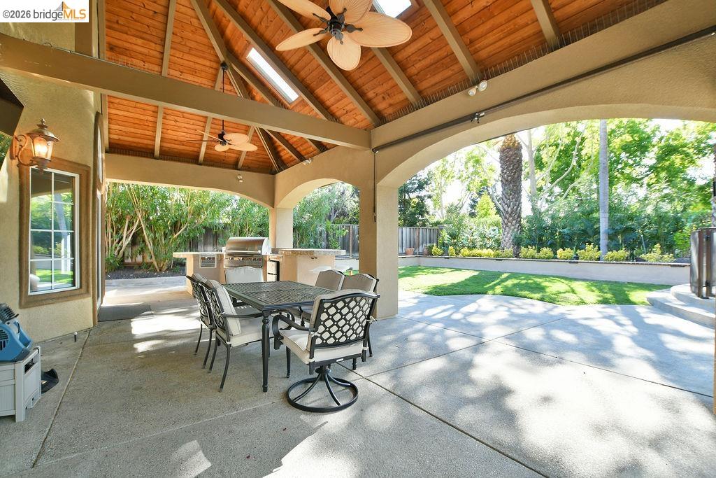 565 Mcintosh Ter, Brentwood CA 94513 — photo 23