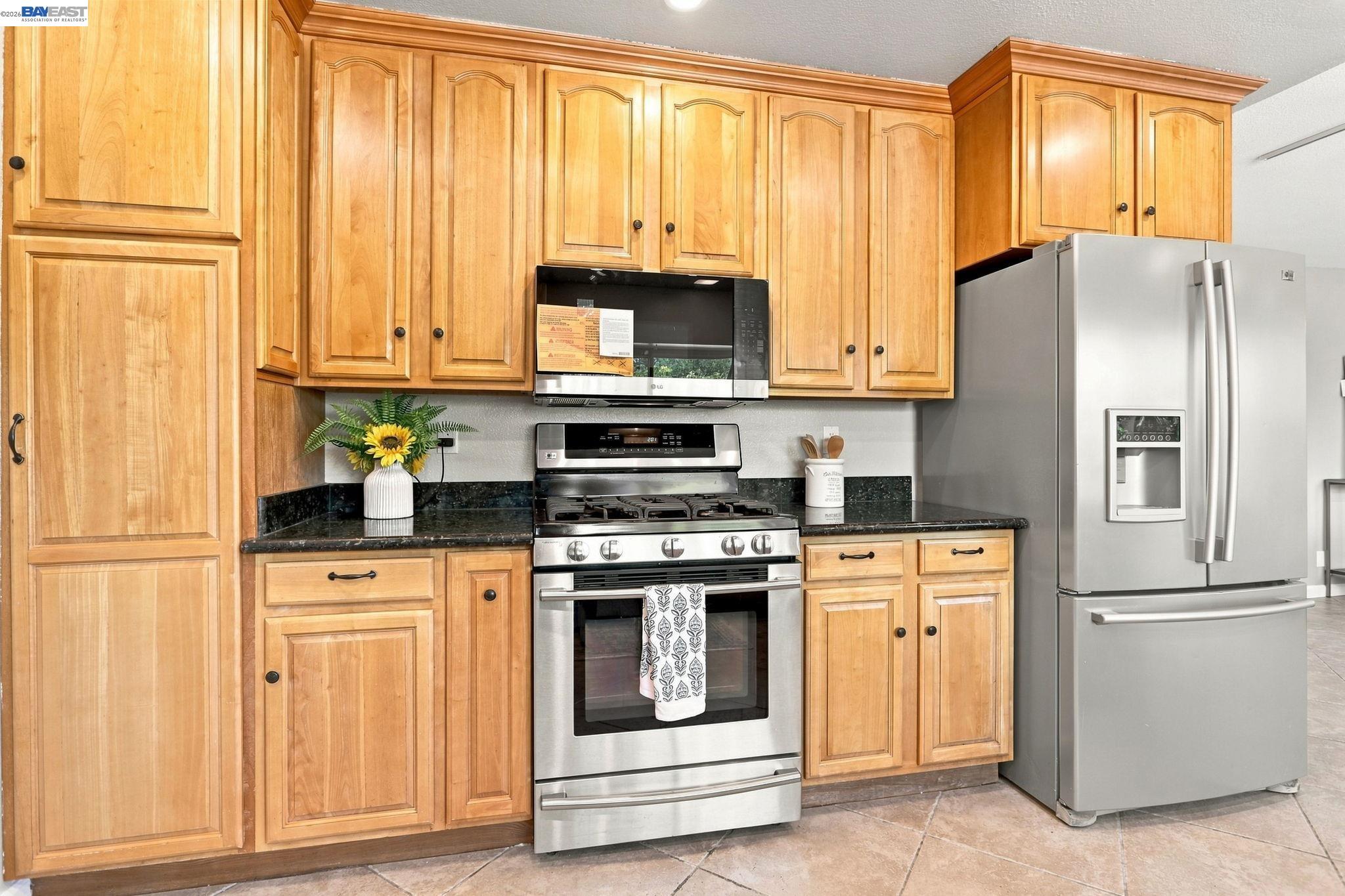 148 Valley Oak Ln, Vallejo CA 94591 — photo 15