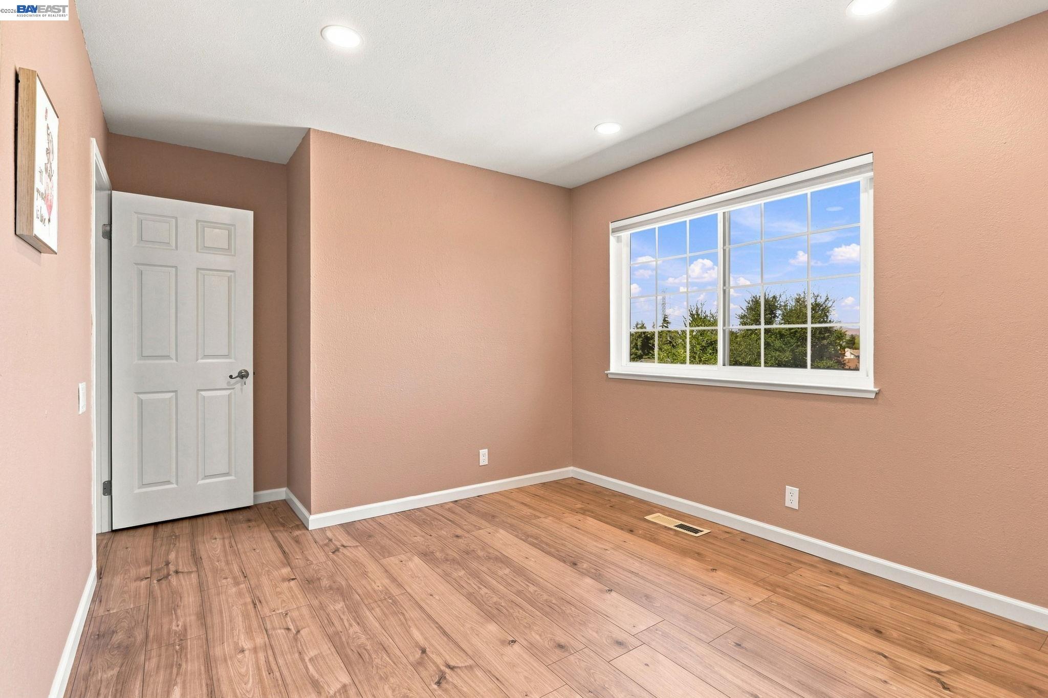 148 Valley Oak Ln, Vallejo CA 94591 — photo 23