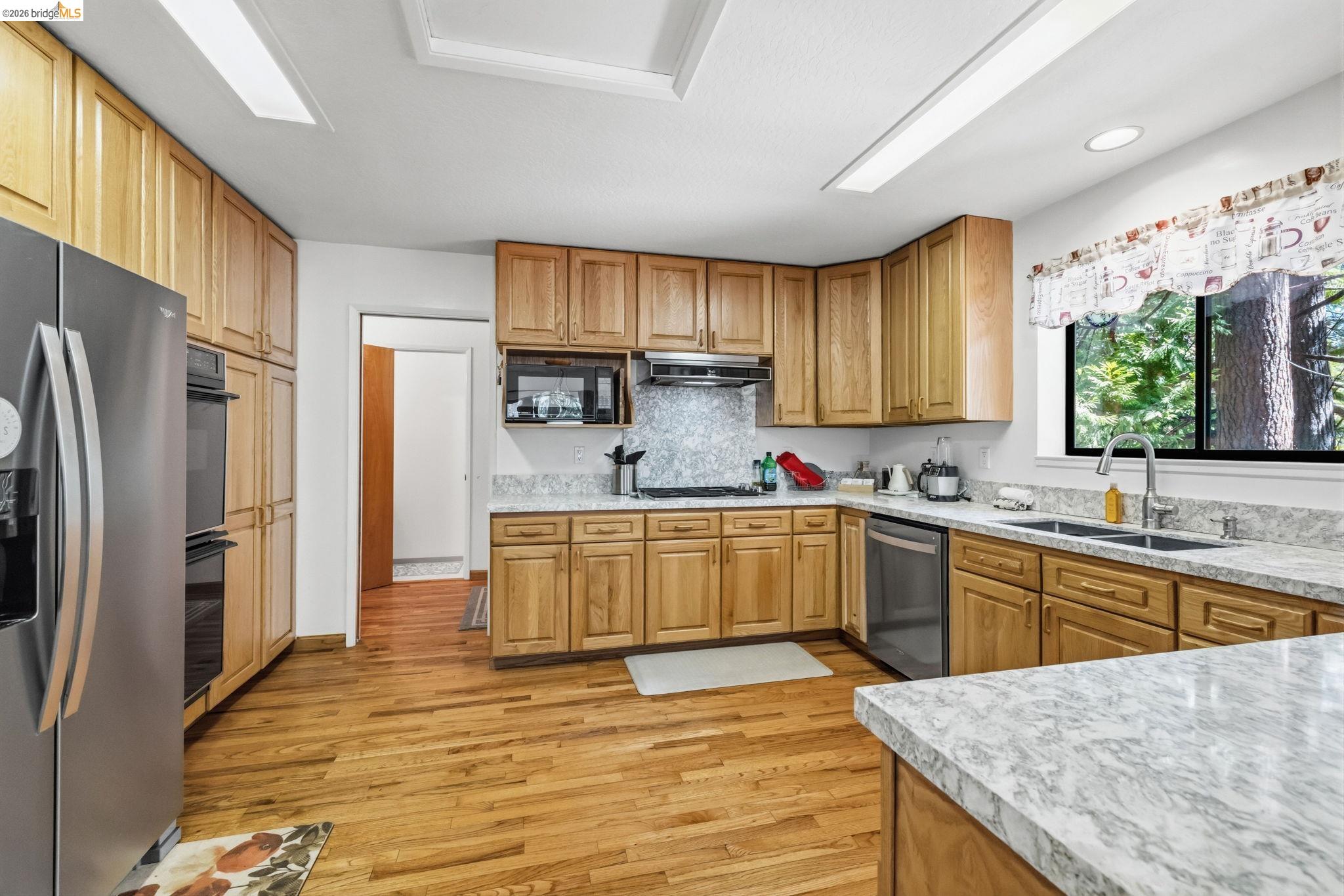 29576 Lassen Dr, Cold Springs CA 95335 — photo 6