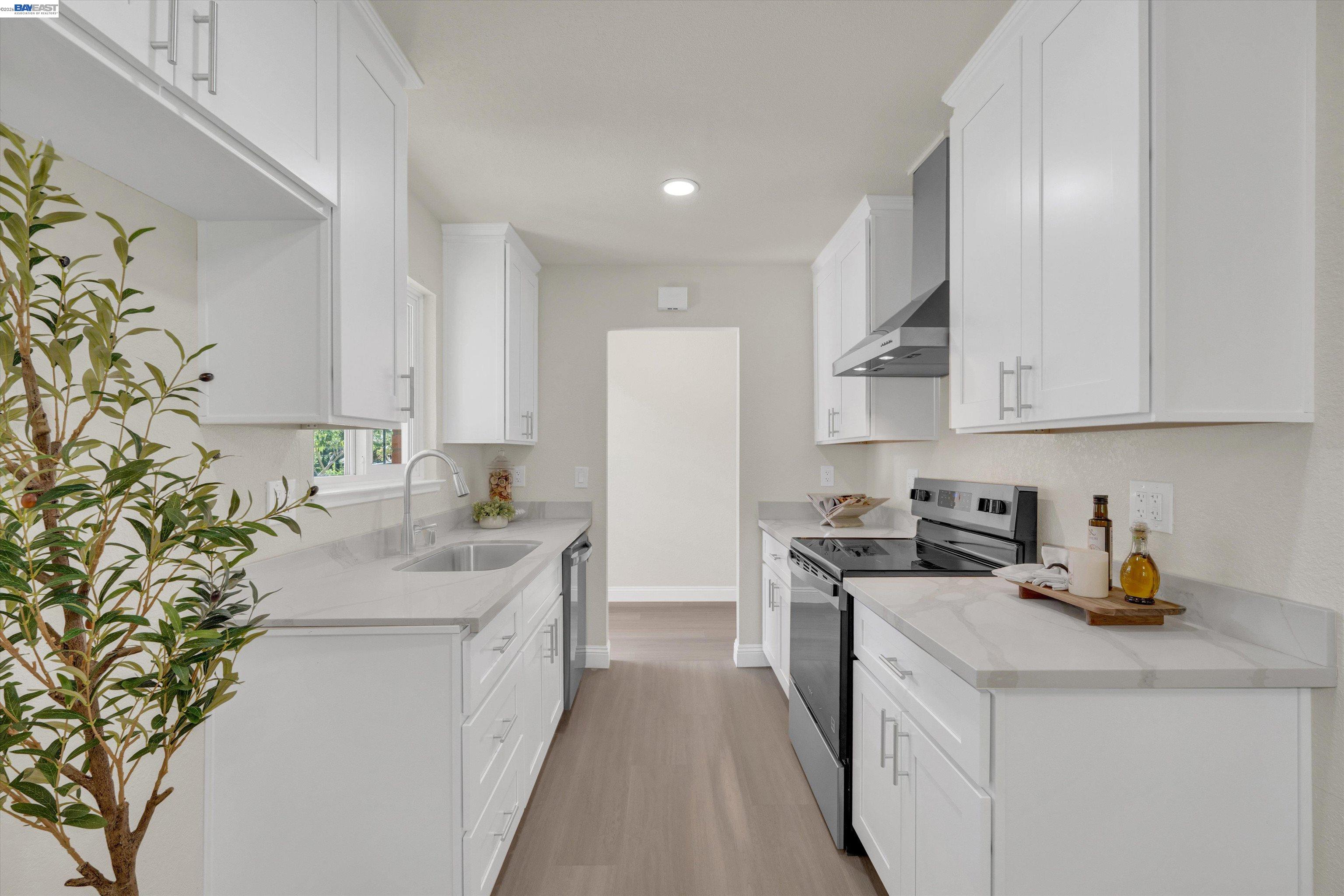 327 Kingston Ave, Martinez CA 94553 — photo 13