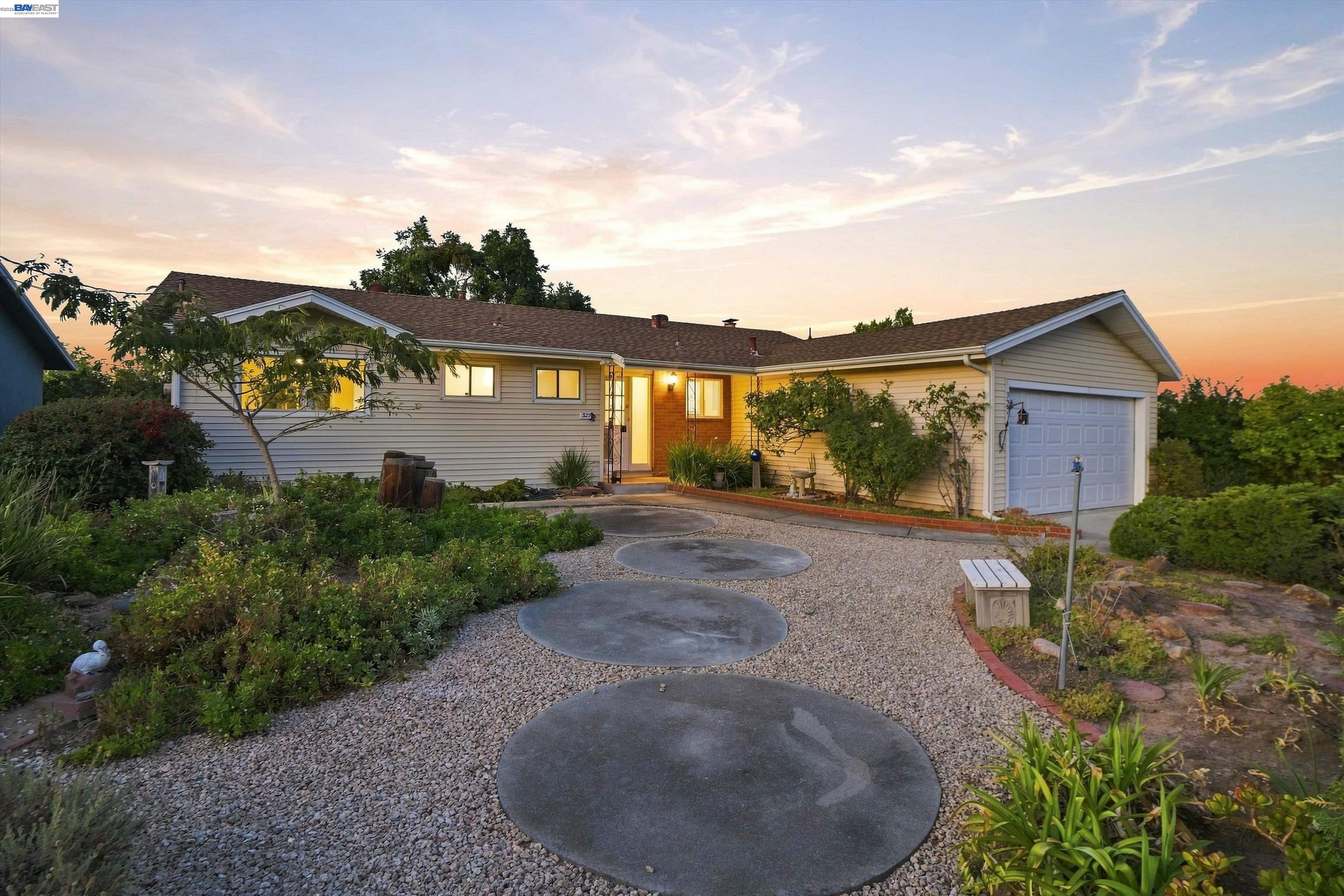 327 Kingston Ave, Martinez CA 94553 — photo 43