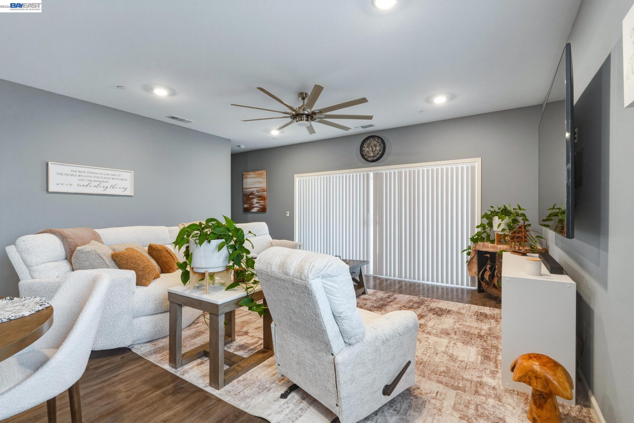 726 Sudbrook Ct, Patterson, CA 95363 photo 8