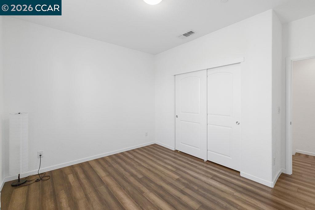 7832 Acorri Walk, Sacramento CA 95823 — photo 18