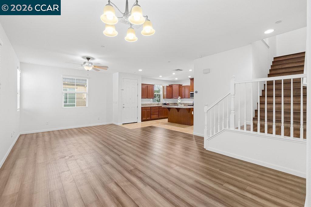 7832 Acorri Walk, Sacramento CA 95823 — photo 8