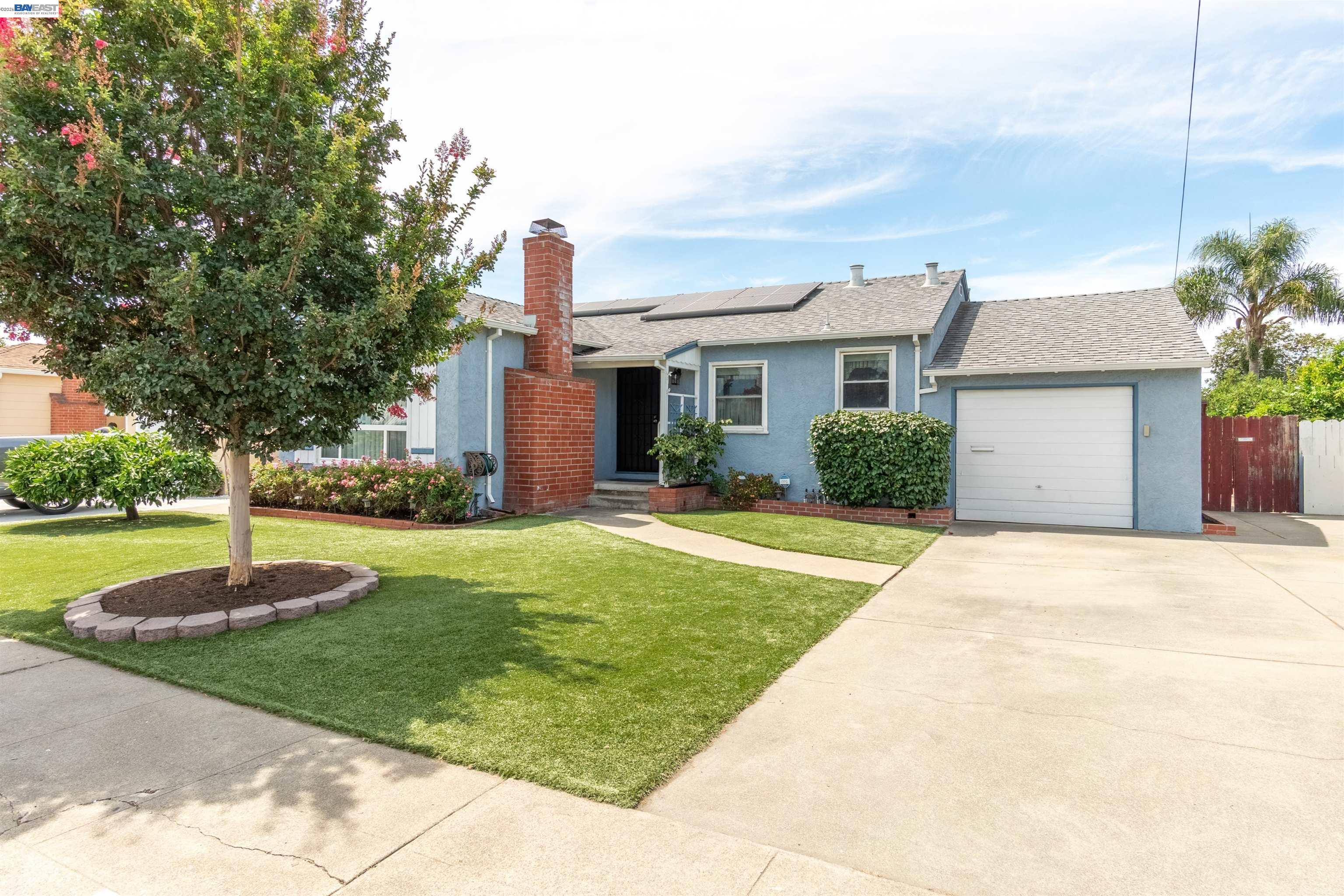 15209 Farnsworth St, San Leandro CA 94579