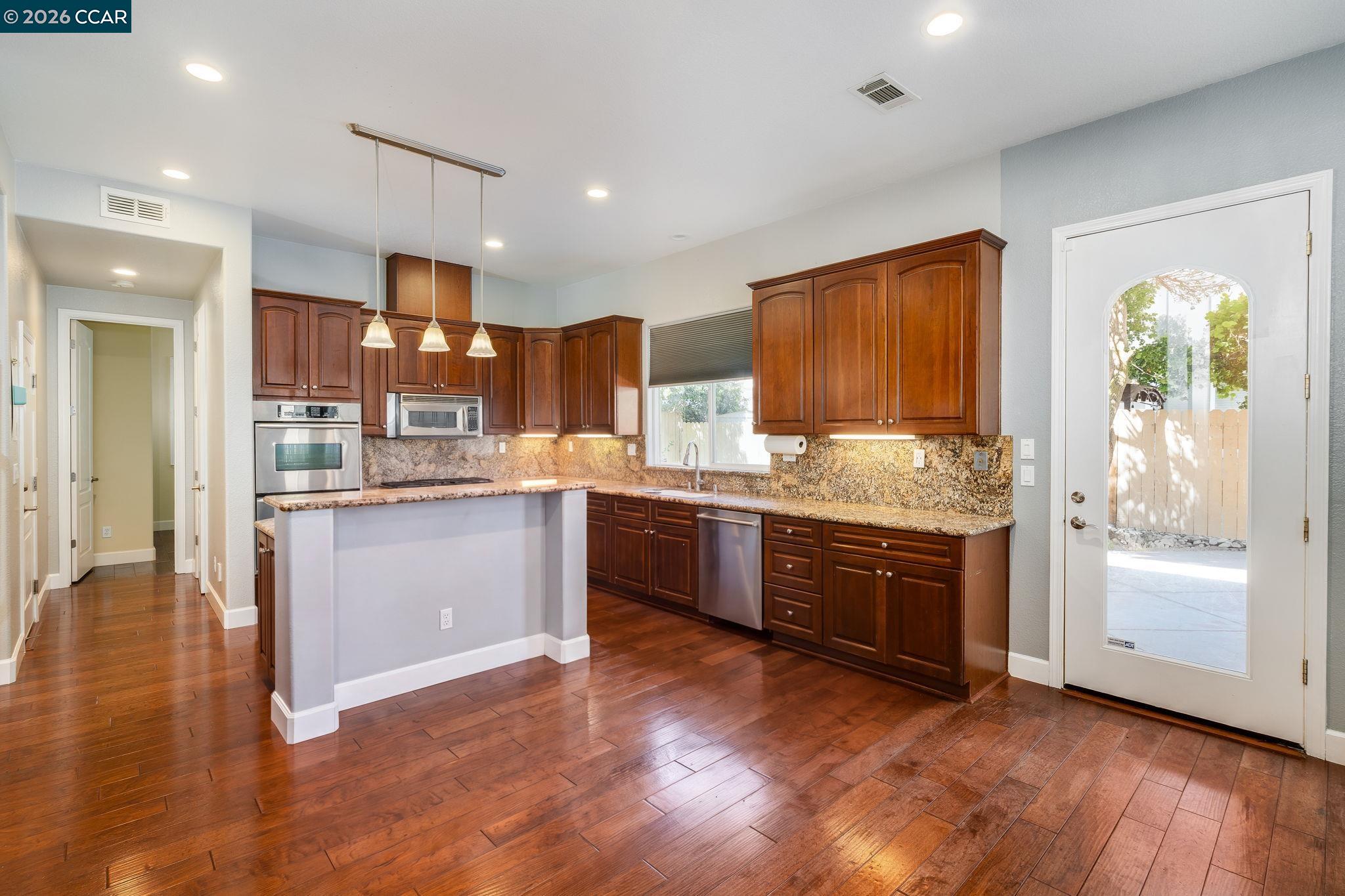 1206 Sierra Trail Rd, Oakley CA 94561 — photo 19