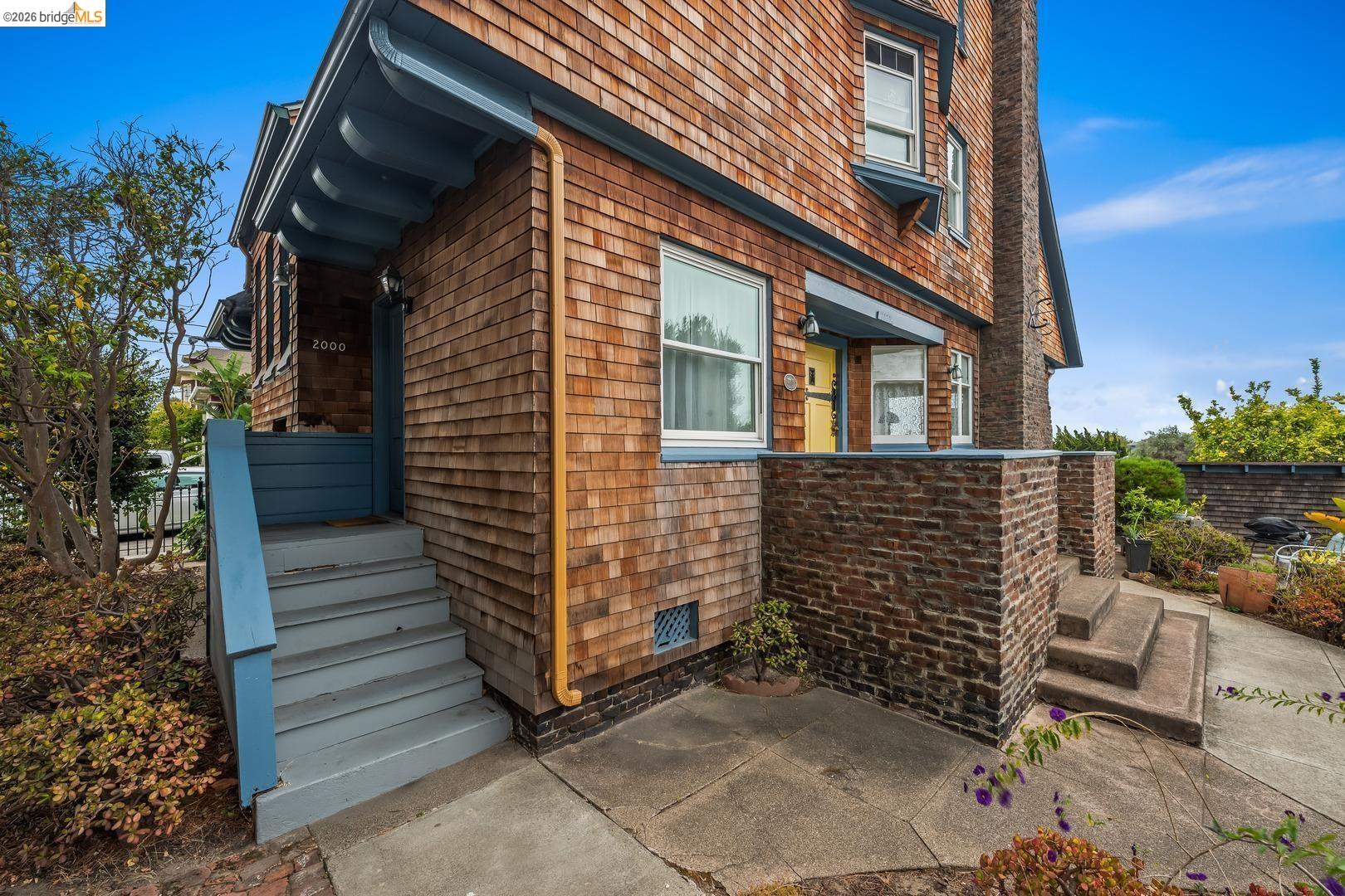 2000 Clinton AVE, Alameda CA 94501 — photo 24