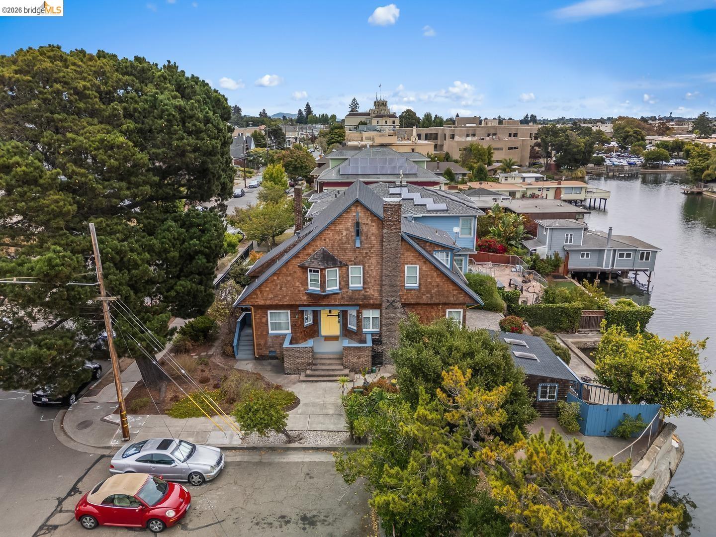 2000 Clinton AVE, Alameda CA 94501 — photo 27