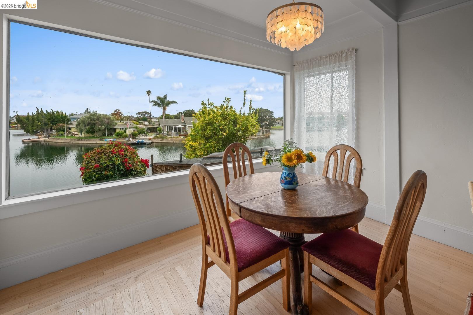 2000 Clinton AVE, Alameda CA 94501 — photo 6