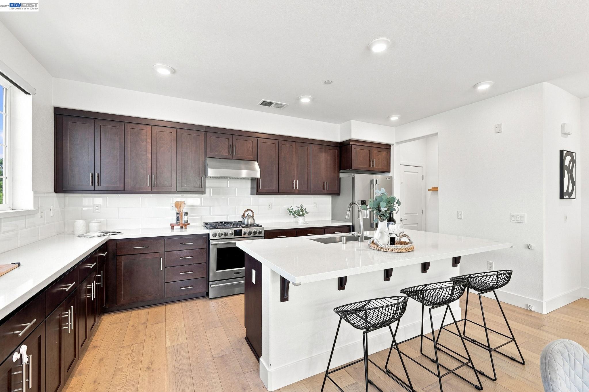 29226 Hub Lane, Hayward CA 94544 — photo 9