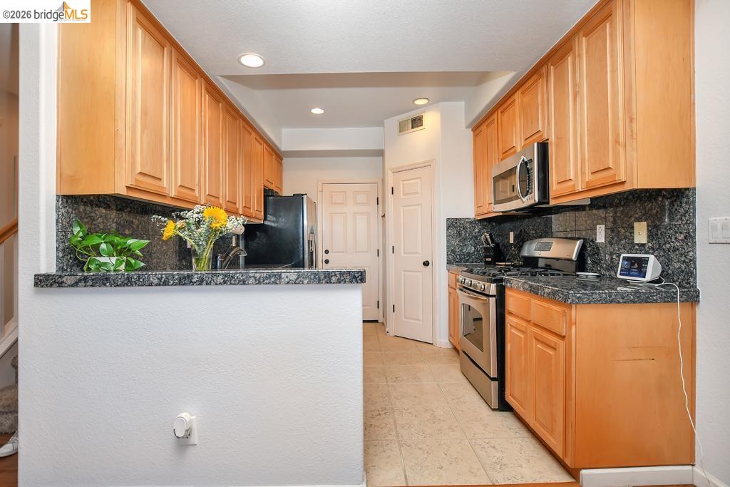 231 Washington Dr, Brentwood CA 94513 — photo 8