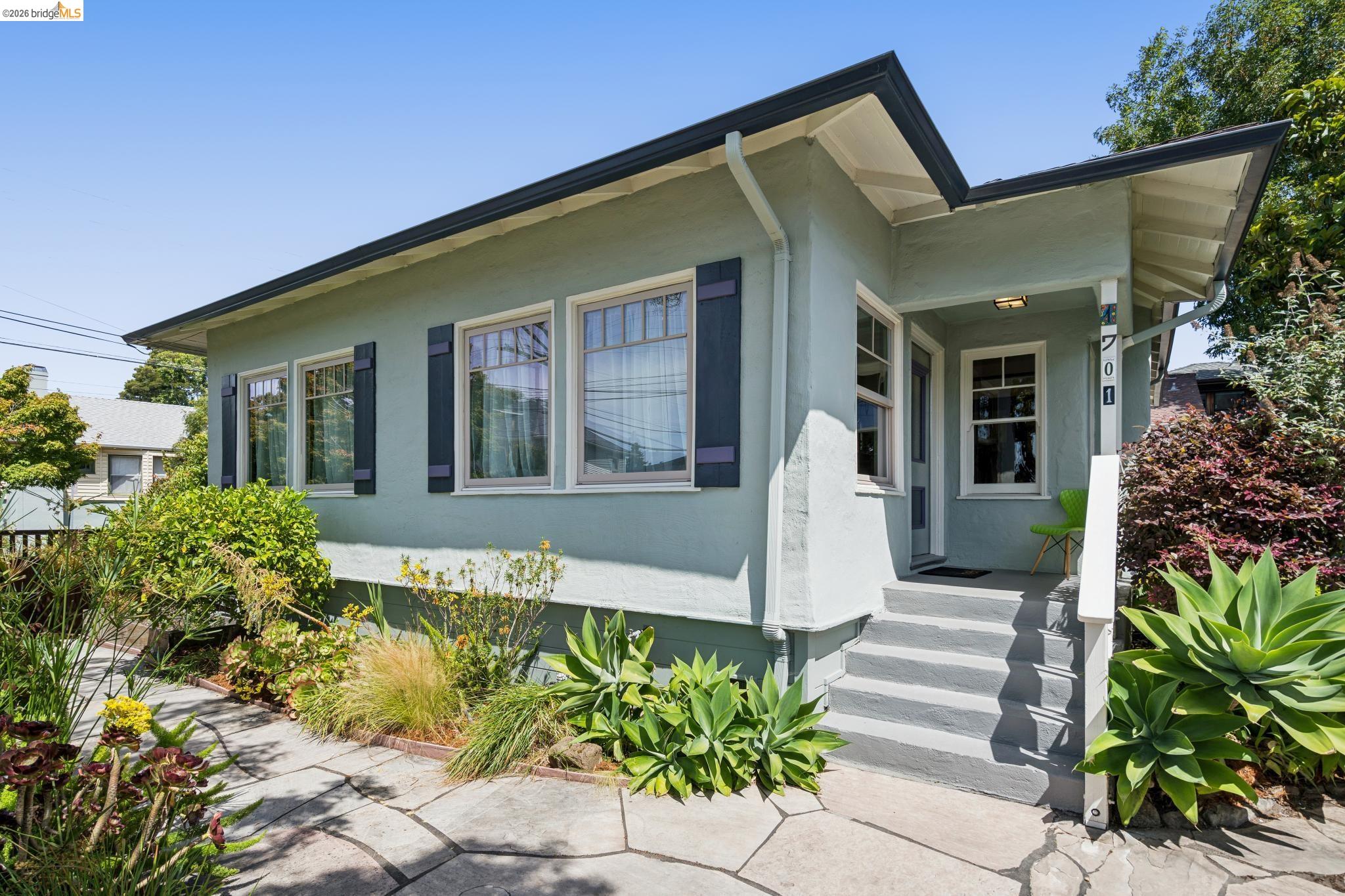 1701 Derby Street, Berkeley