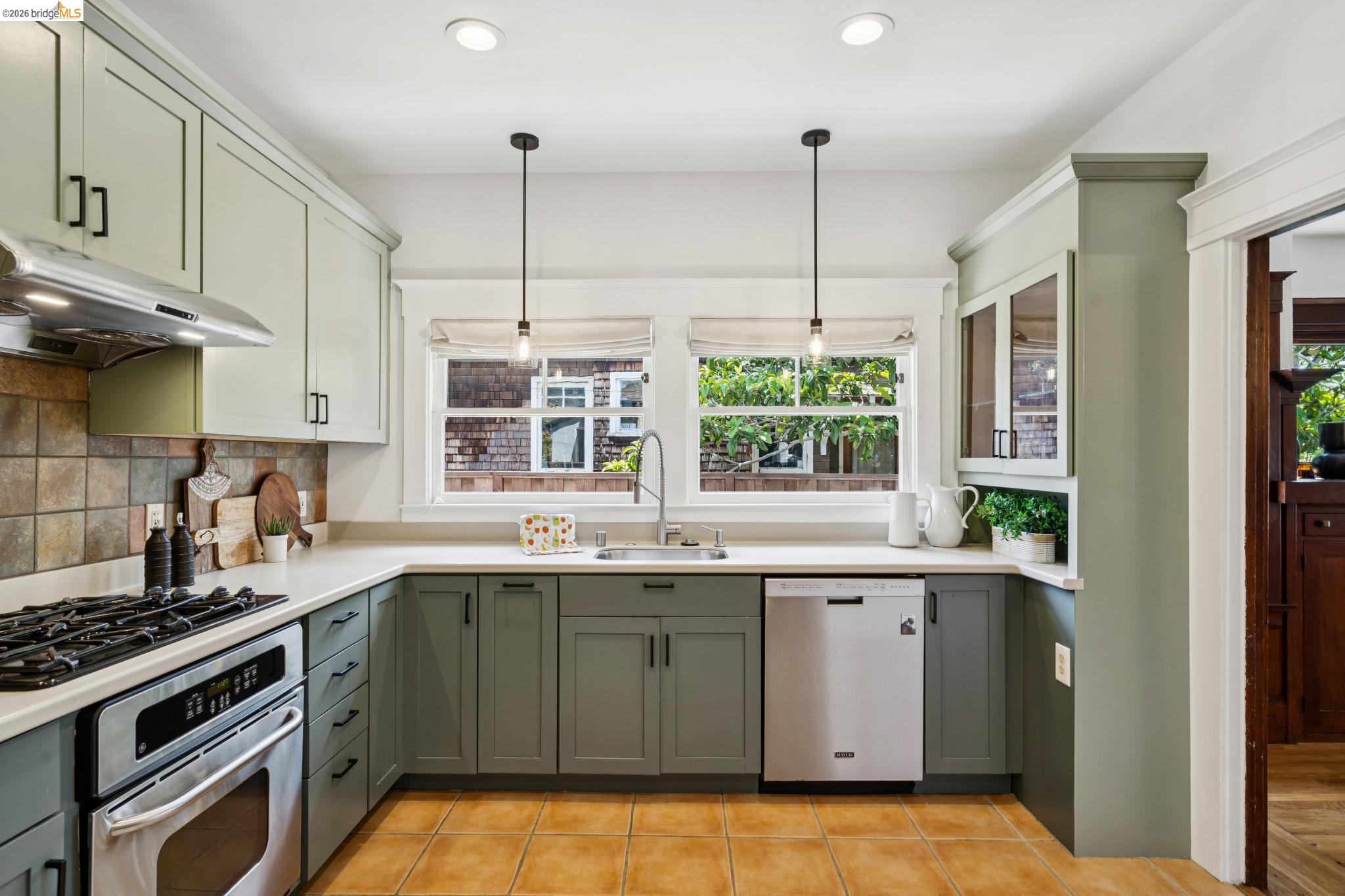 1701 Derby Street, Berkeley CA 94703 — photo 19