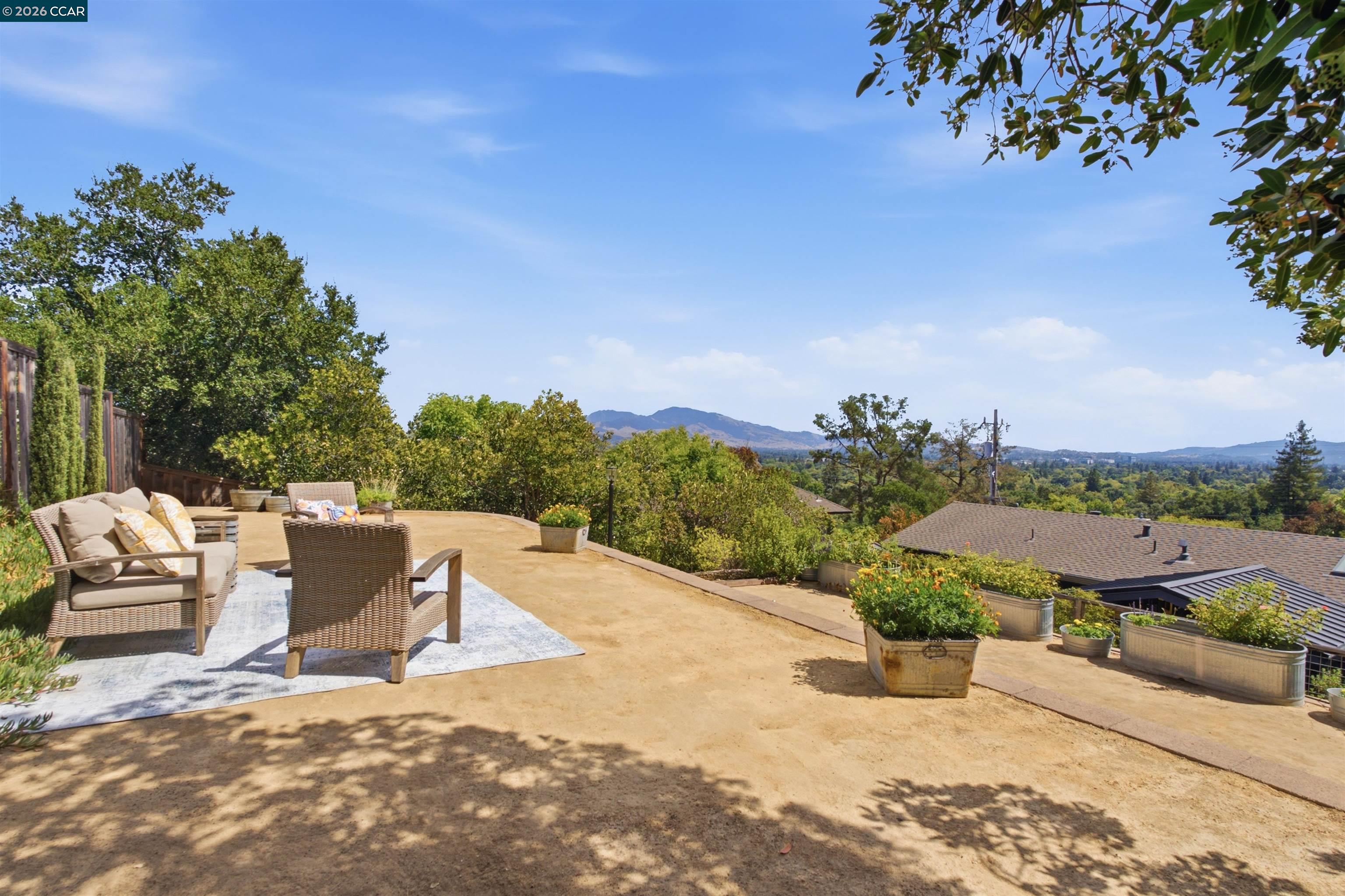 450 Little Rd, Pleasant Hill CA 94523 — photo 27