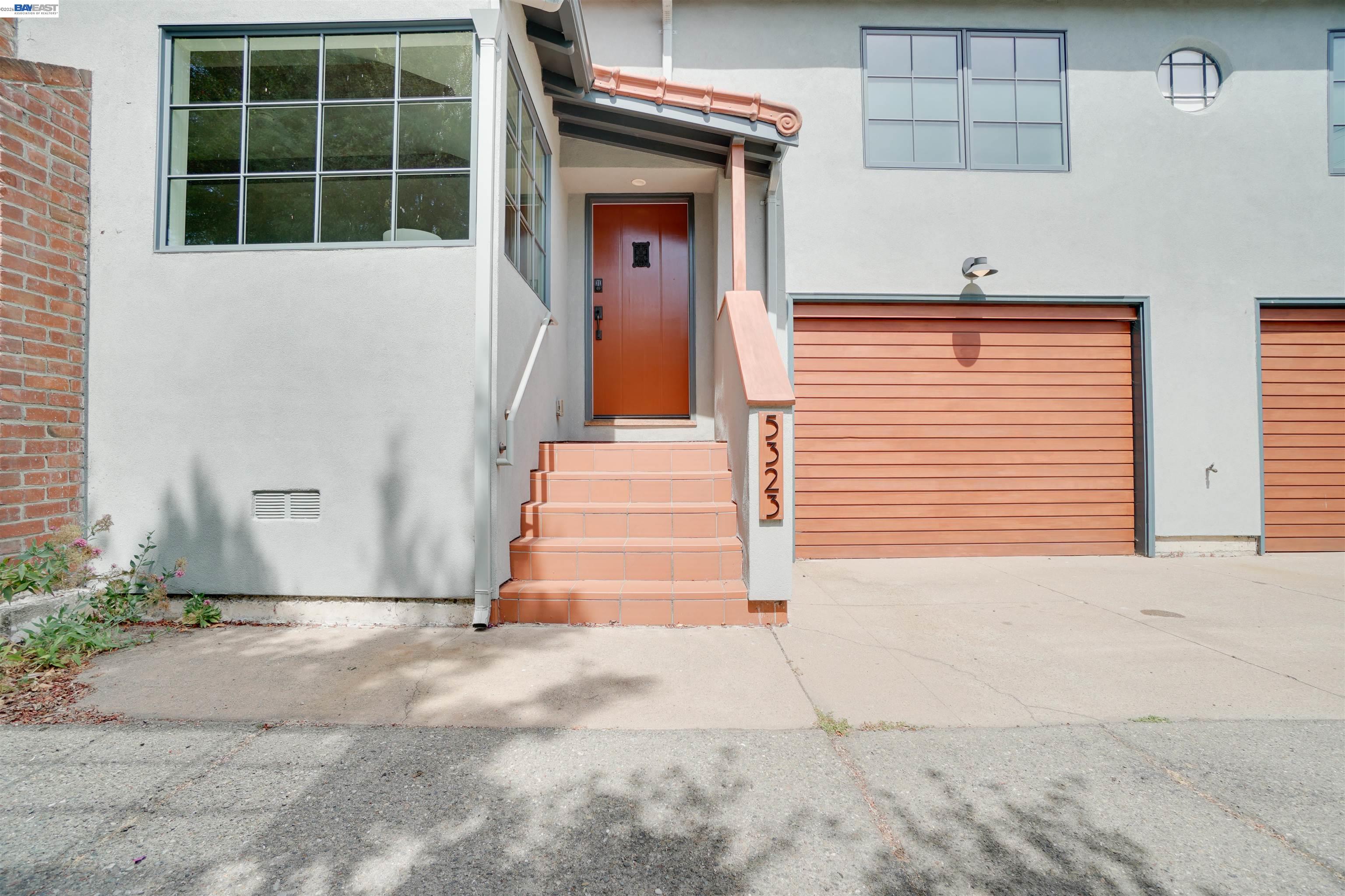5323 Miles Ave, Oakland