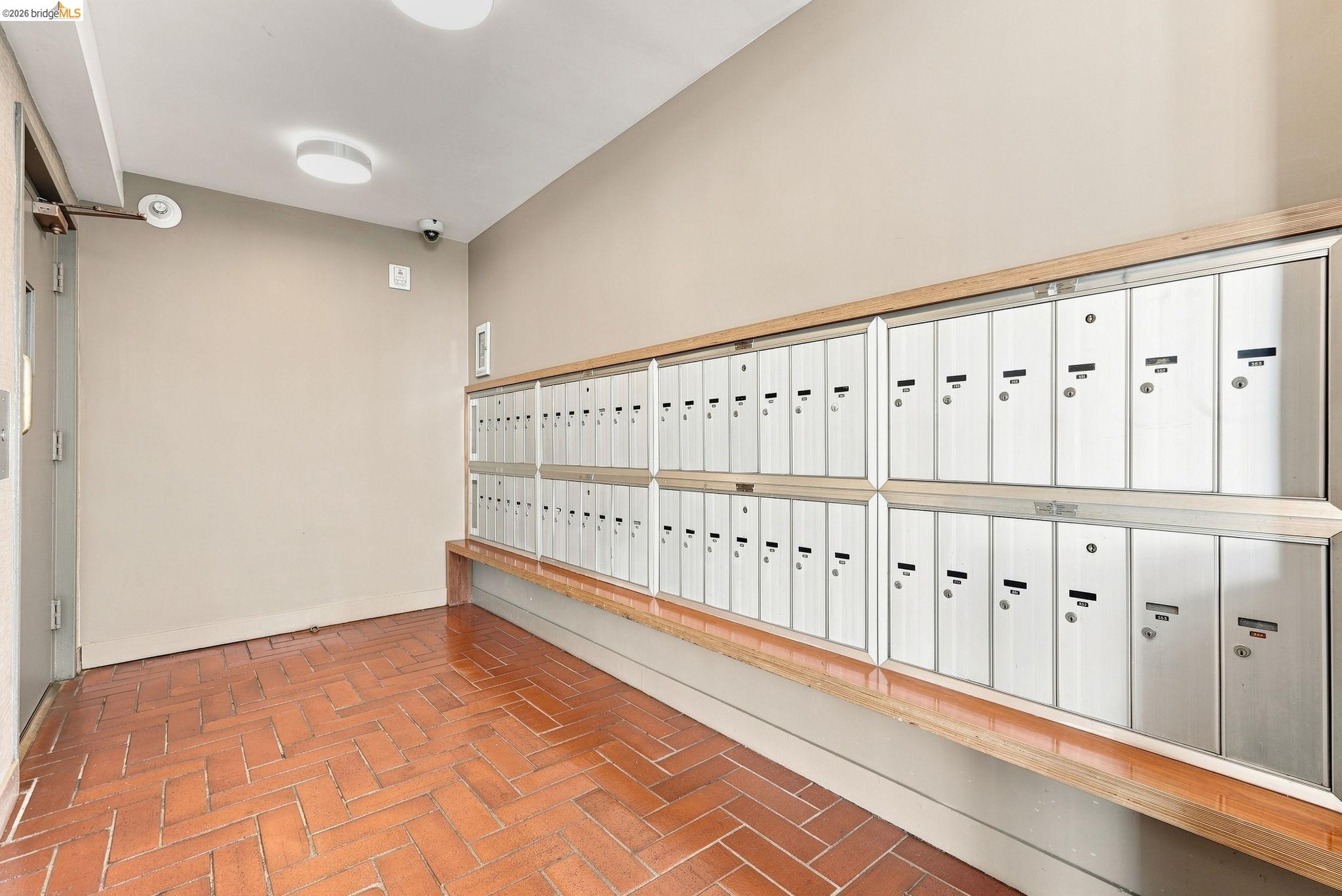 3 Commodore # 158, Emeryville CA 94608 — photo 41