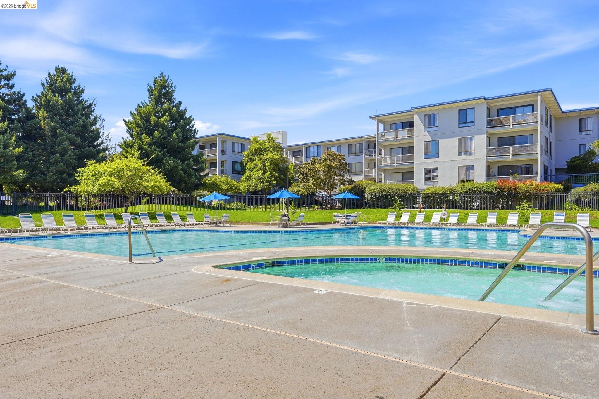3 Commodore # 158, Emeryville CA 94608 — photo 45