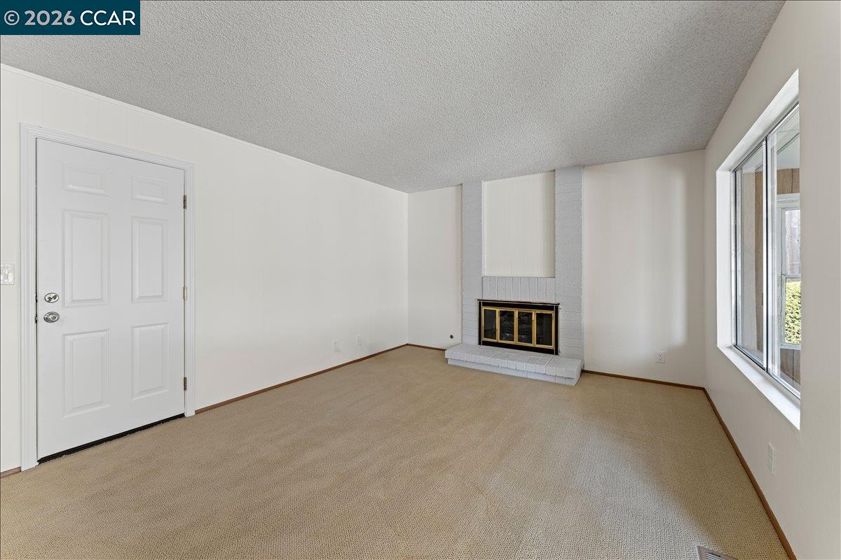 124 Chestnut Dr, Hercules CA 94547 — photo 18