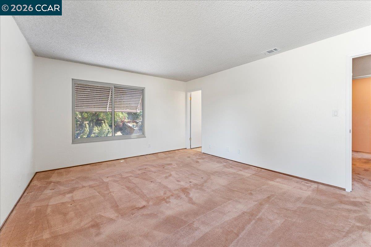 124 Chestnut Dr, Hercules CA 94547 — photo 23