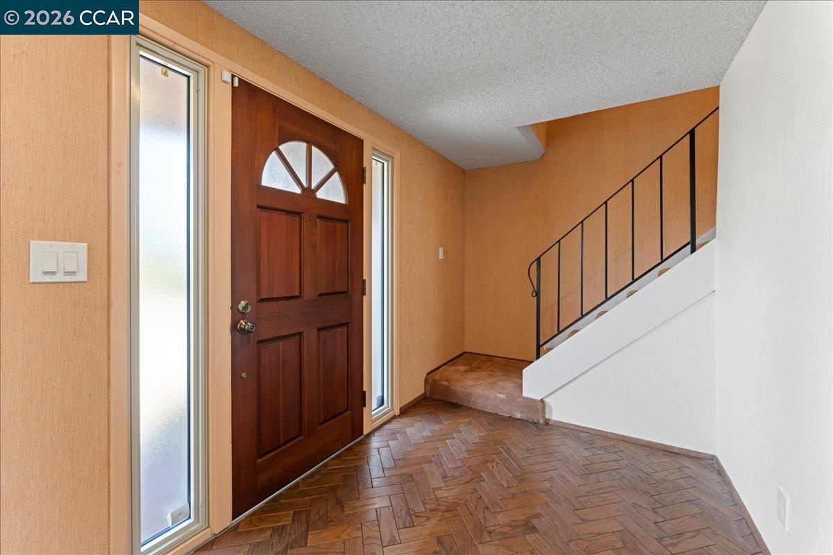 124 Chestnut Dr, Hercules CA 94547 — photo 46