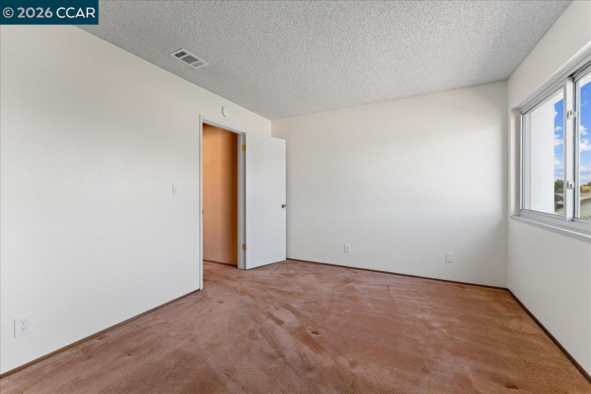 124 Chestnut Dr, Hercules CA 94547 — photo 49