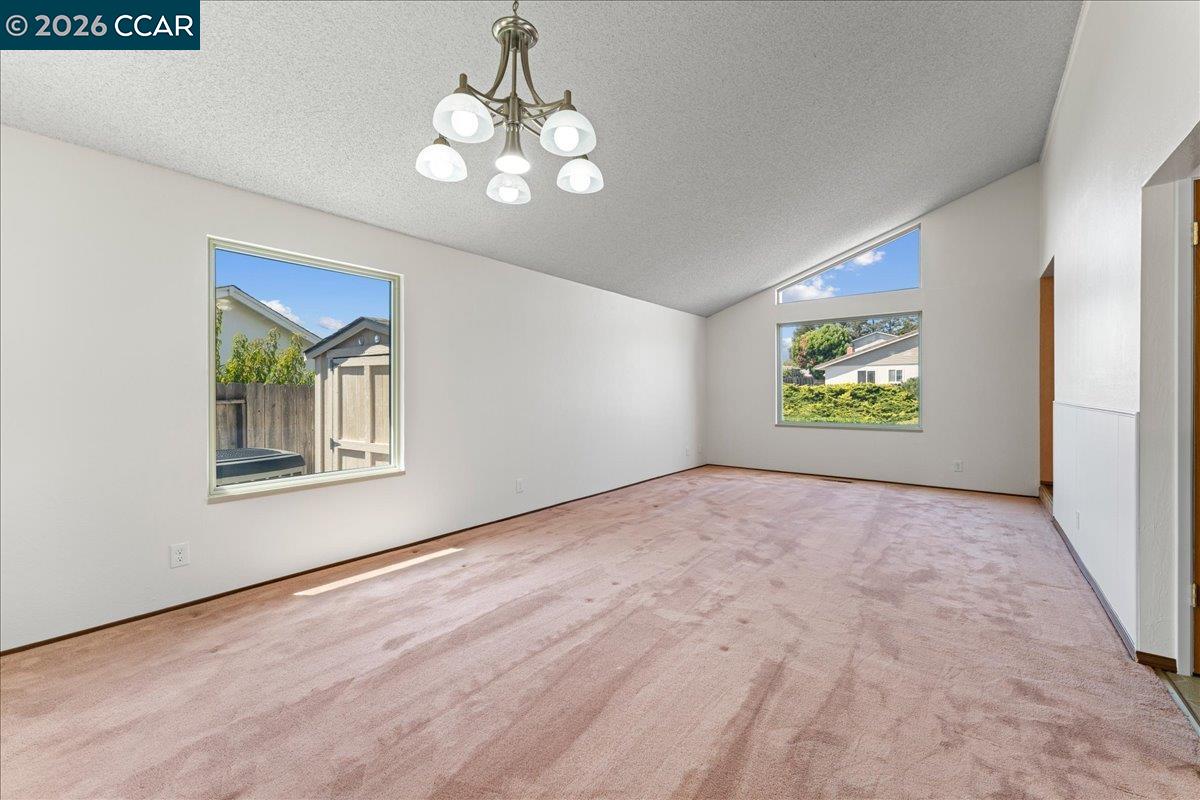 124 Chestnut Dr, Hercules CA 94547 — photo 7